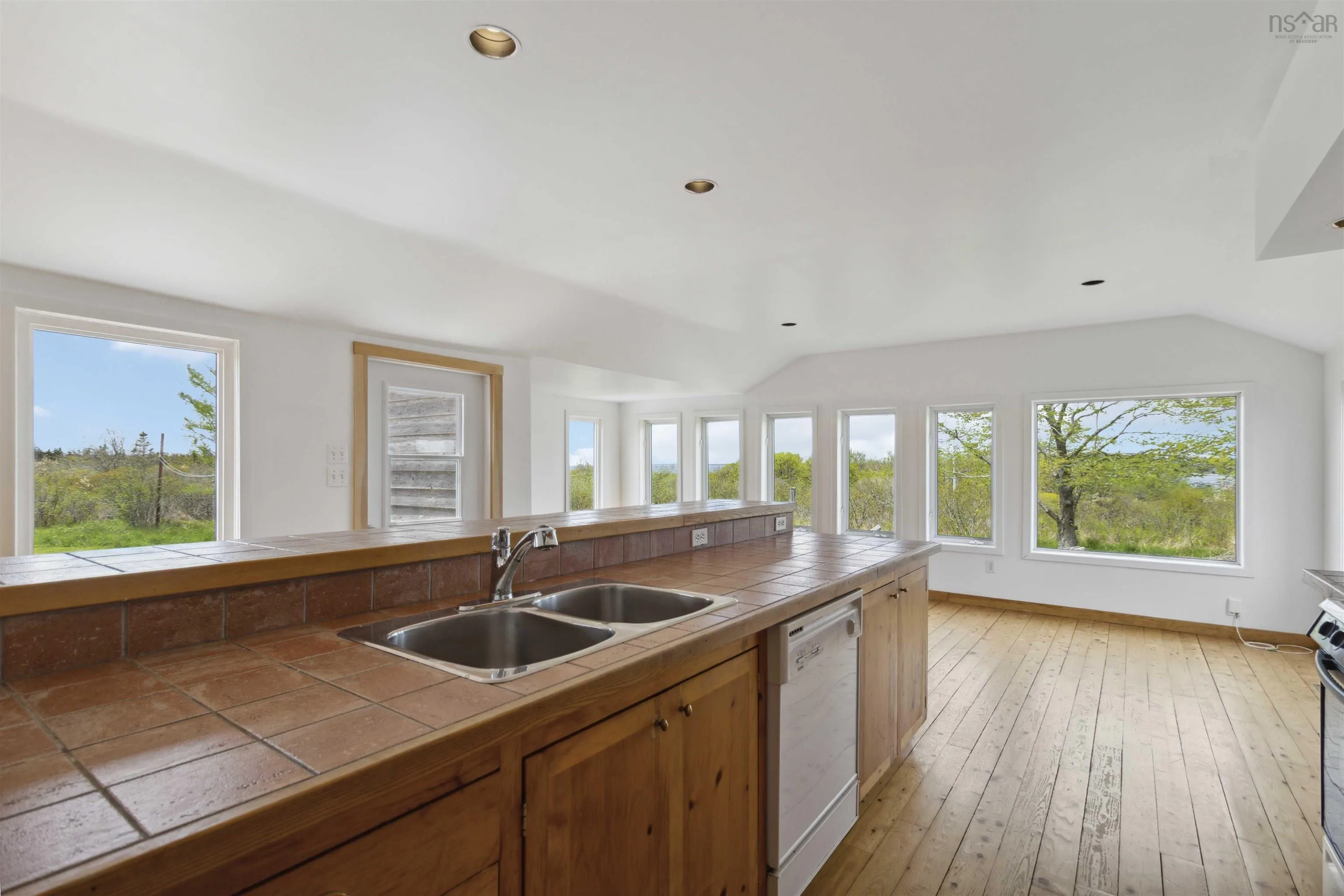 21 West Berlin Wharf Road, West Berlin, NS B0J 2H0, 3 Bedrooms Bedrooms, ,2 BathroomsBathrooms,Residential,For Sale,West Berlin Wharf,202513092