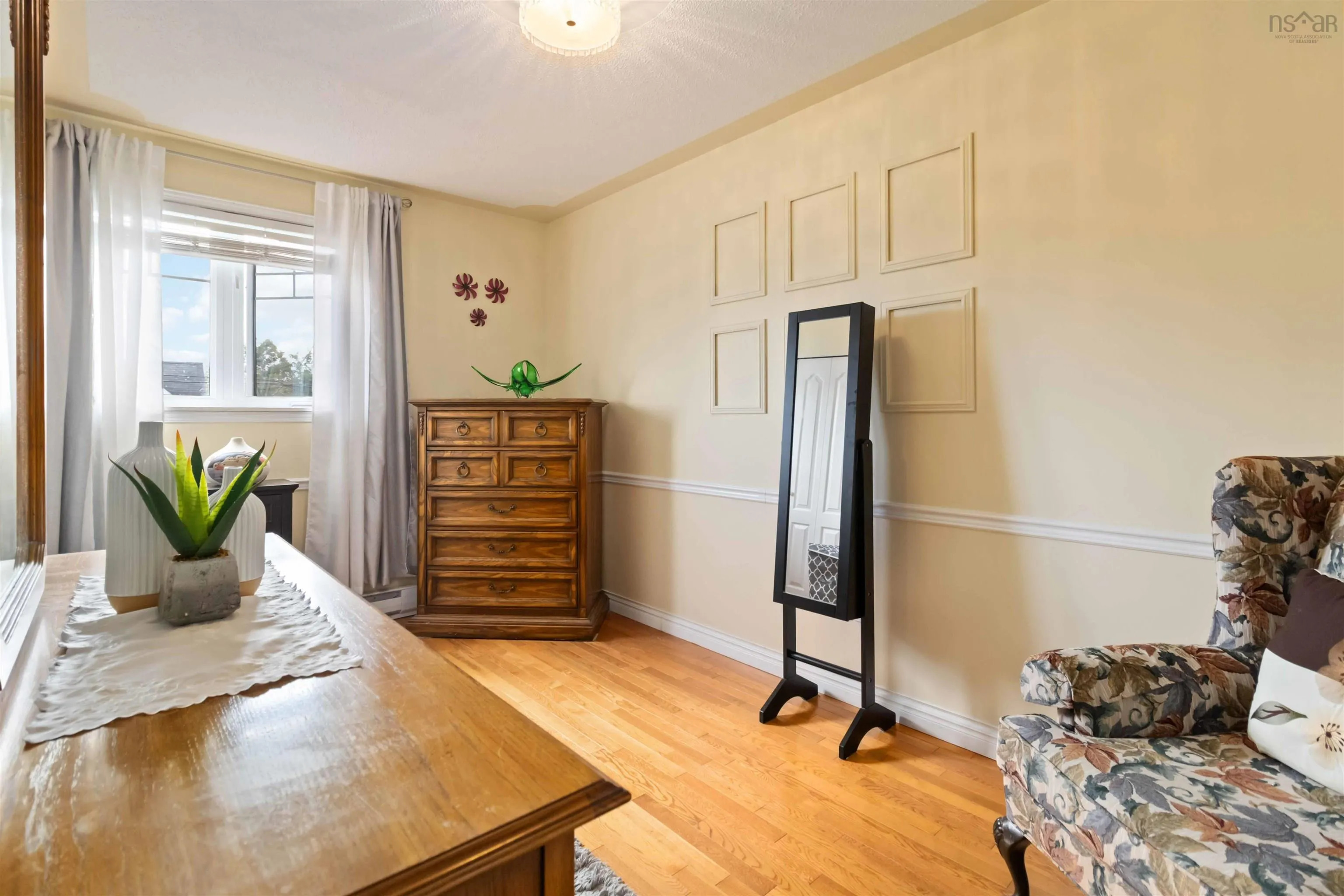 1 Gammon Crescent, Dartmouth, NS B2W 5N9, 3 Bedrooms Bedrooms, ,3 BathroomsBathrooms,Residential,For Sale,Gammon,202520686