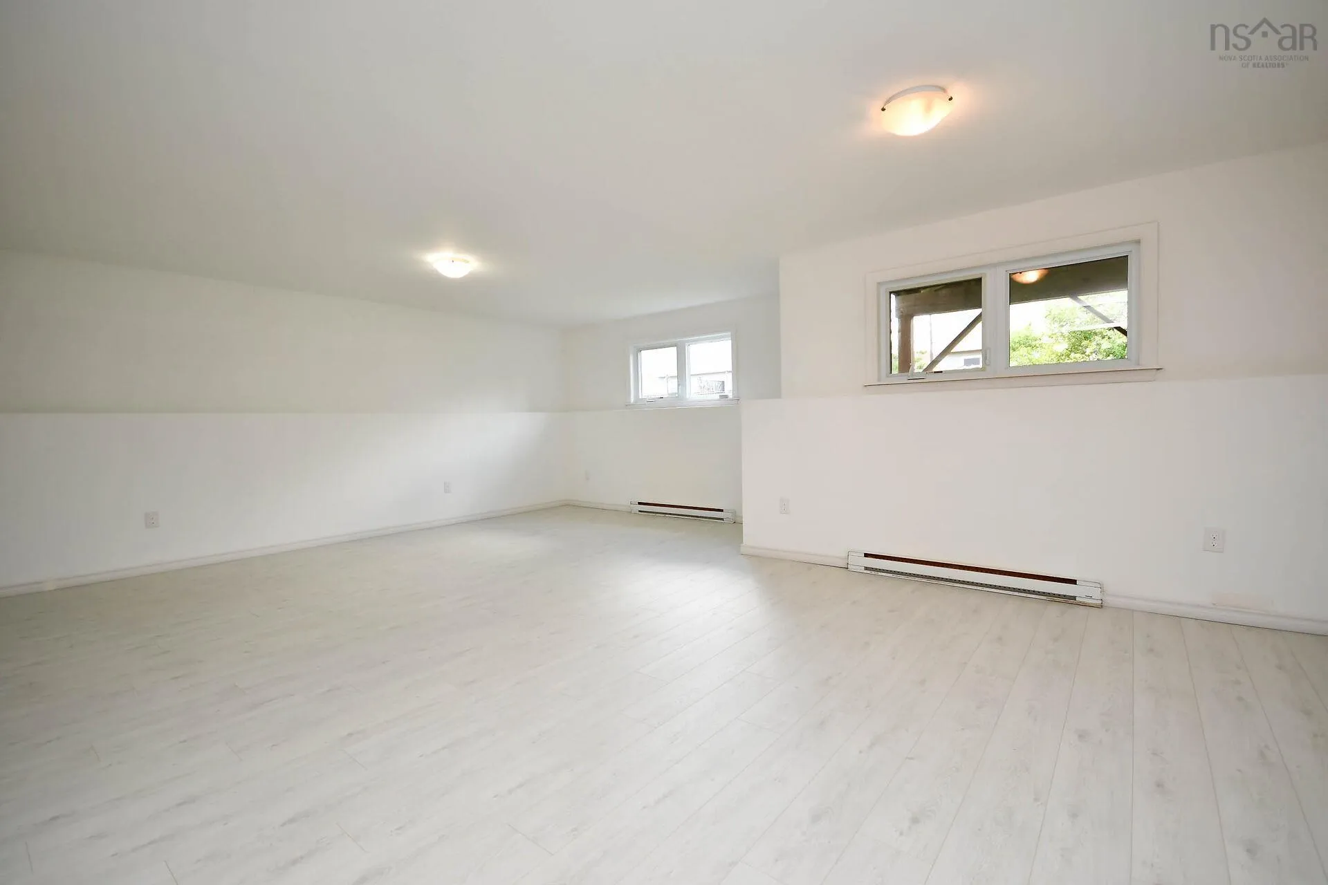 222 Drysdale Road, Halifax, NS V3P 0C4, 4 Bedrooms Bedrooms, ,3 BathroomsBathrooms,Residential,For Sale,Drysdale,202518478