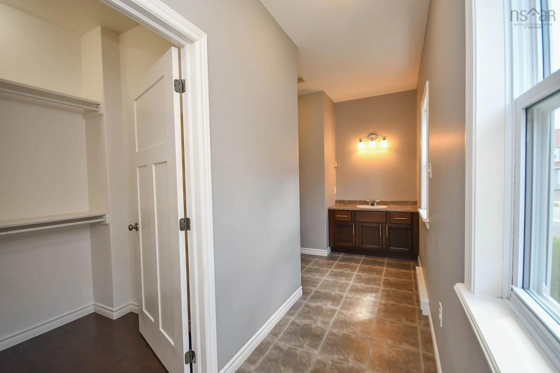 222 Drysdale Road, Halifax, NS V3P 0C4, 4 Bedrooms Bedrooms, ,3 BathroomsBathrooms,Residential,For Sale,Drysdale,202518478