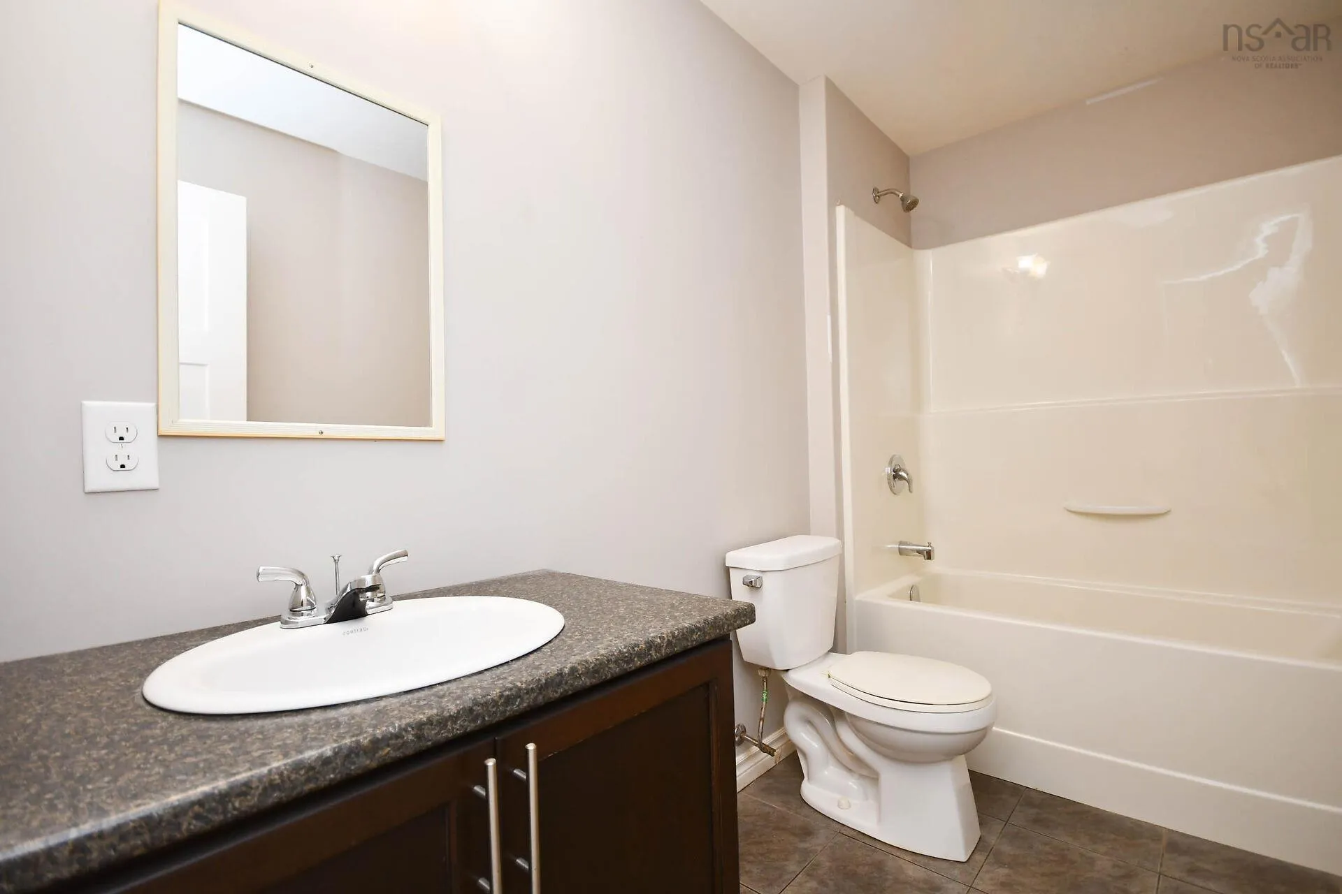 222 Drysdale Road, Halifax, NS V3P 0C4, 4 Bedrooms Bedrooms, ,3 BathroomsBathrooms,Residential,For Sale,Drysdale,202518478
