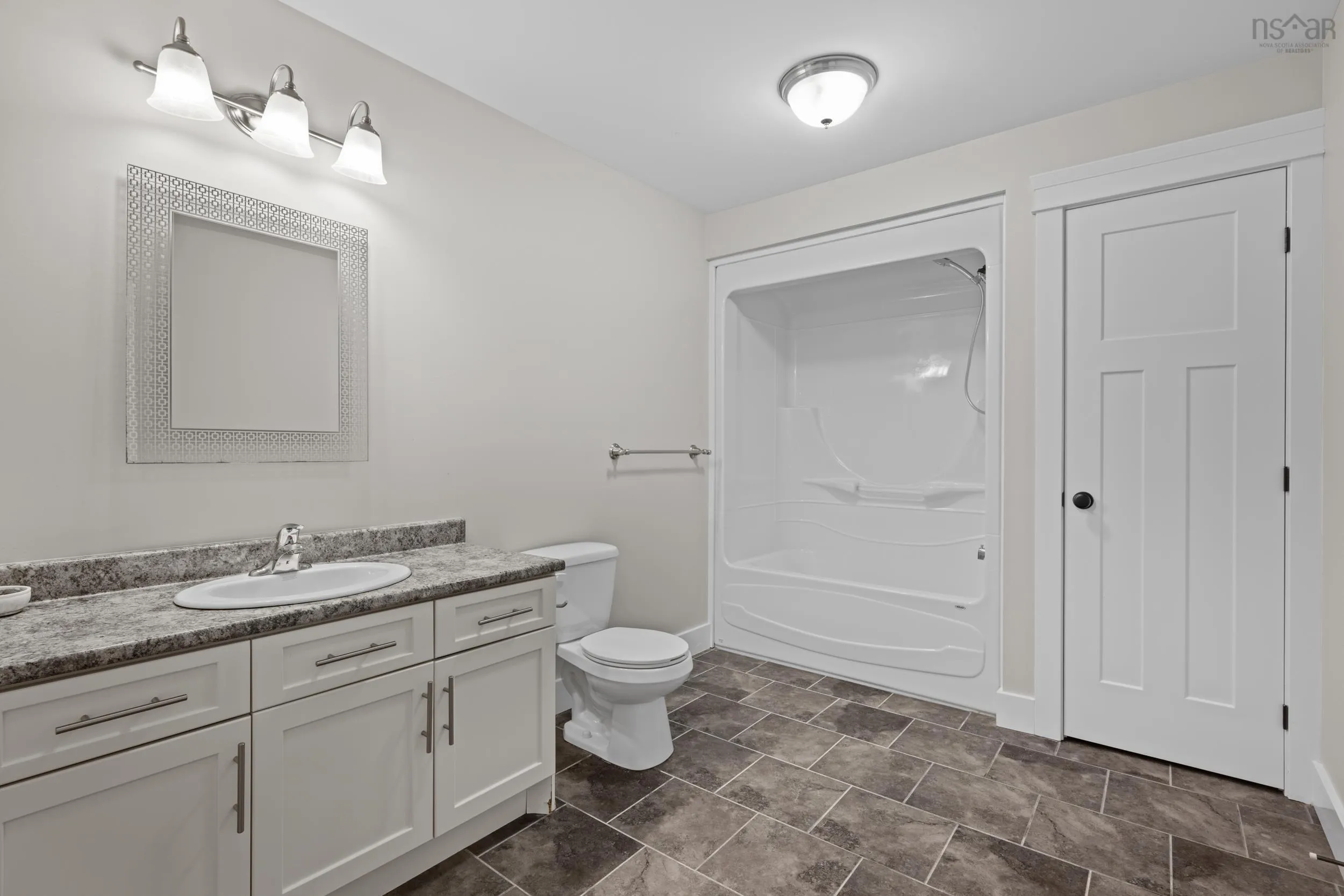 531 Celebration Drive, Fall River, NS B2T 0K6, 4 Bedrooms Bedrooms, ,3 BathroomsBathrooms,Residential,For Sale,Celebration,202520913
