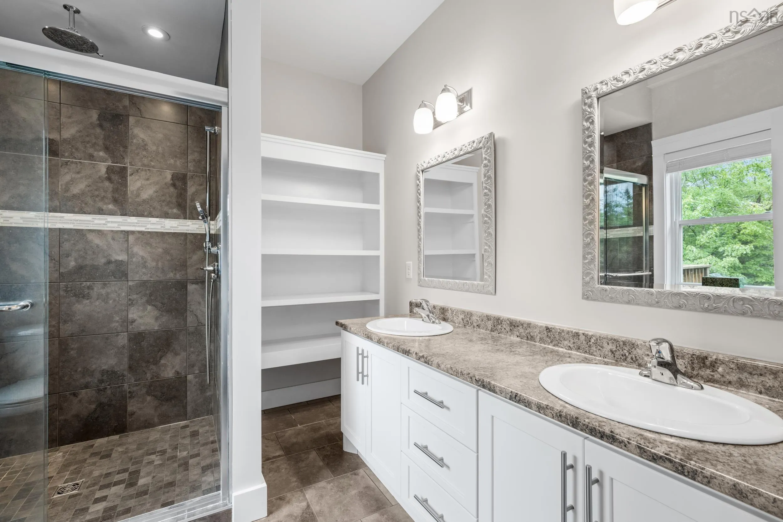 531 Celebration Drive, Fall River, NS B2T 0K6, 4 Bedrooms Bedrooms, ,3 BathroomsBathrooms,Residential,For Sale,Celebration,202520913