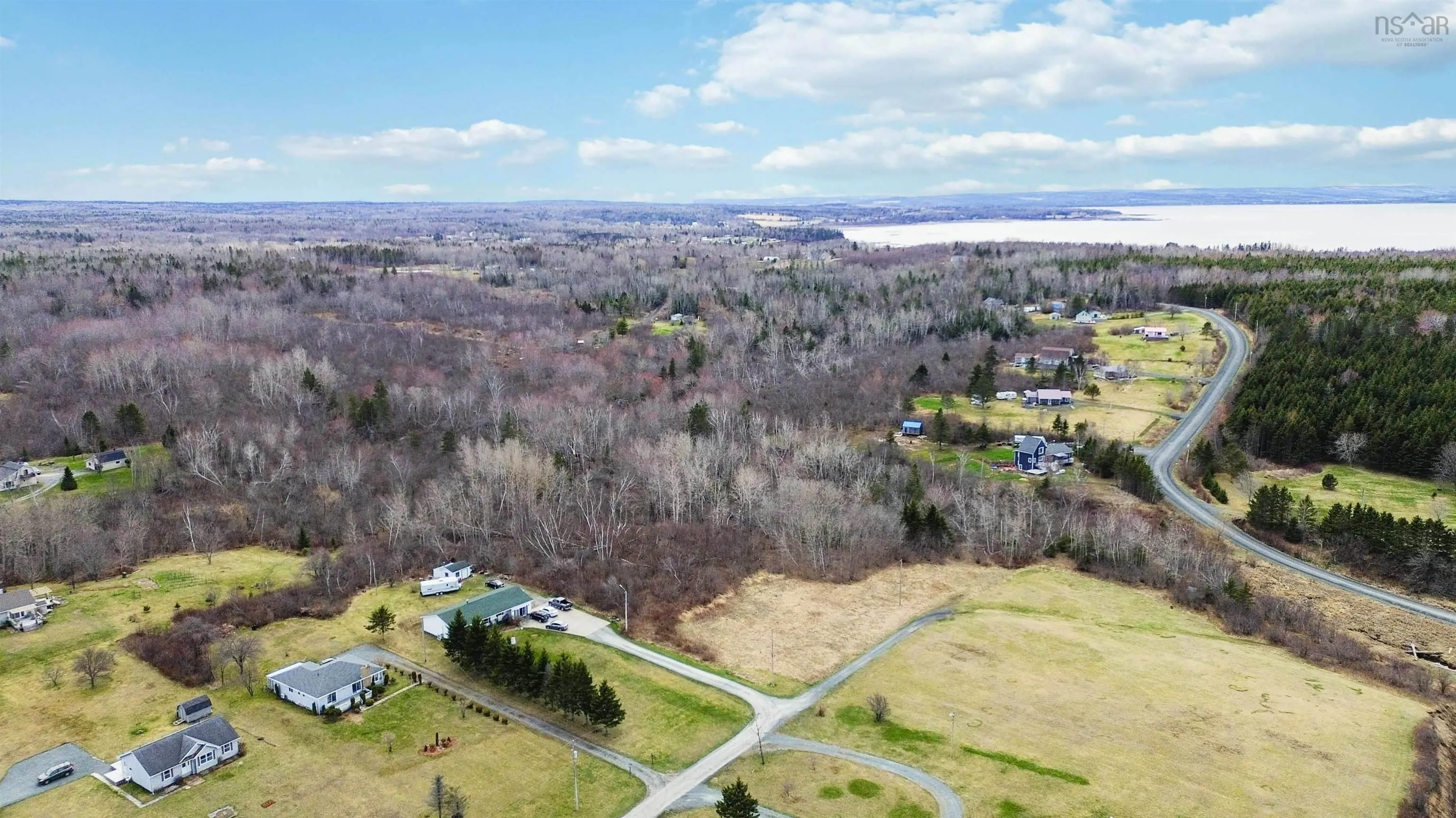 13 Cove Road, Bramber Ns B0n 2r0, 3 Bedrooms Bedrooms, ,2 BathroomsBathrooms,Residential,For Sale,Cove,202508979