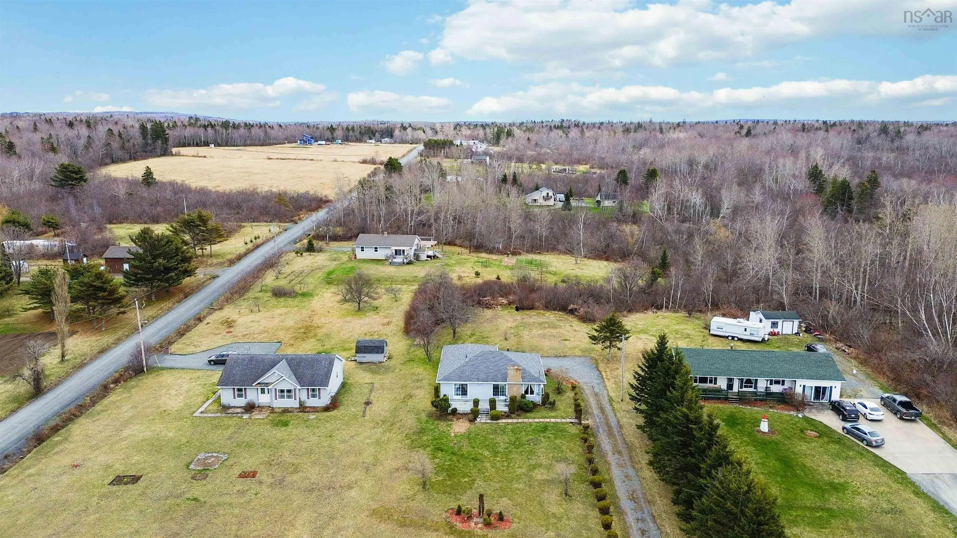 13 Cove Road, Bramber Ns B0n 2r0, 3 Bedrooms Bedrooms, ,2 BathroomsBathrooms,Residential,For Sale,Cove,202508979