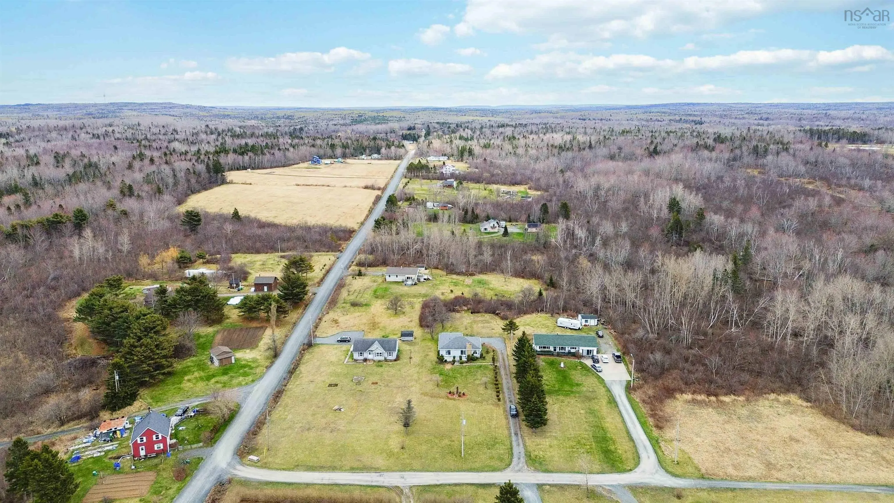 13 Cove Road, Bramber Ns B0n 2r0, 3 Bedrooms Bedrooms, ,2 BathroomsBathrooms,Residential,For Sale,Cove,202508979