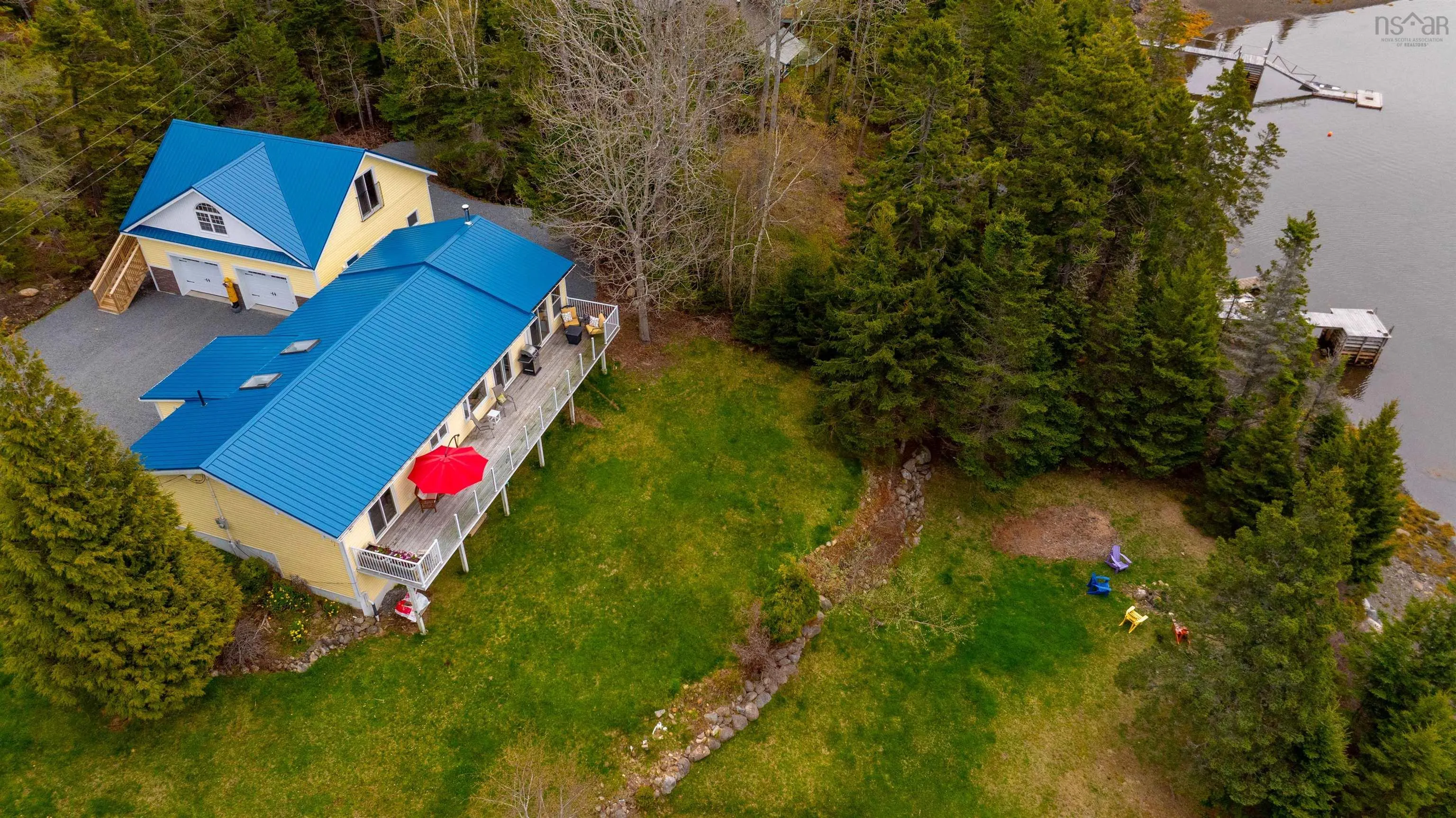 42 Goldfinch Lane, Heckmans Island Ns B0j 2c0, 4 Bedrooms Bedrooms, ,2 BathroomsBathrooms,Residential,For Sale,Goldfinch,202510681