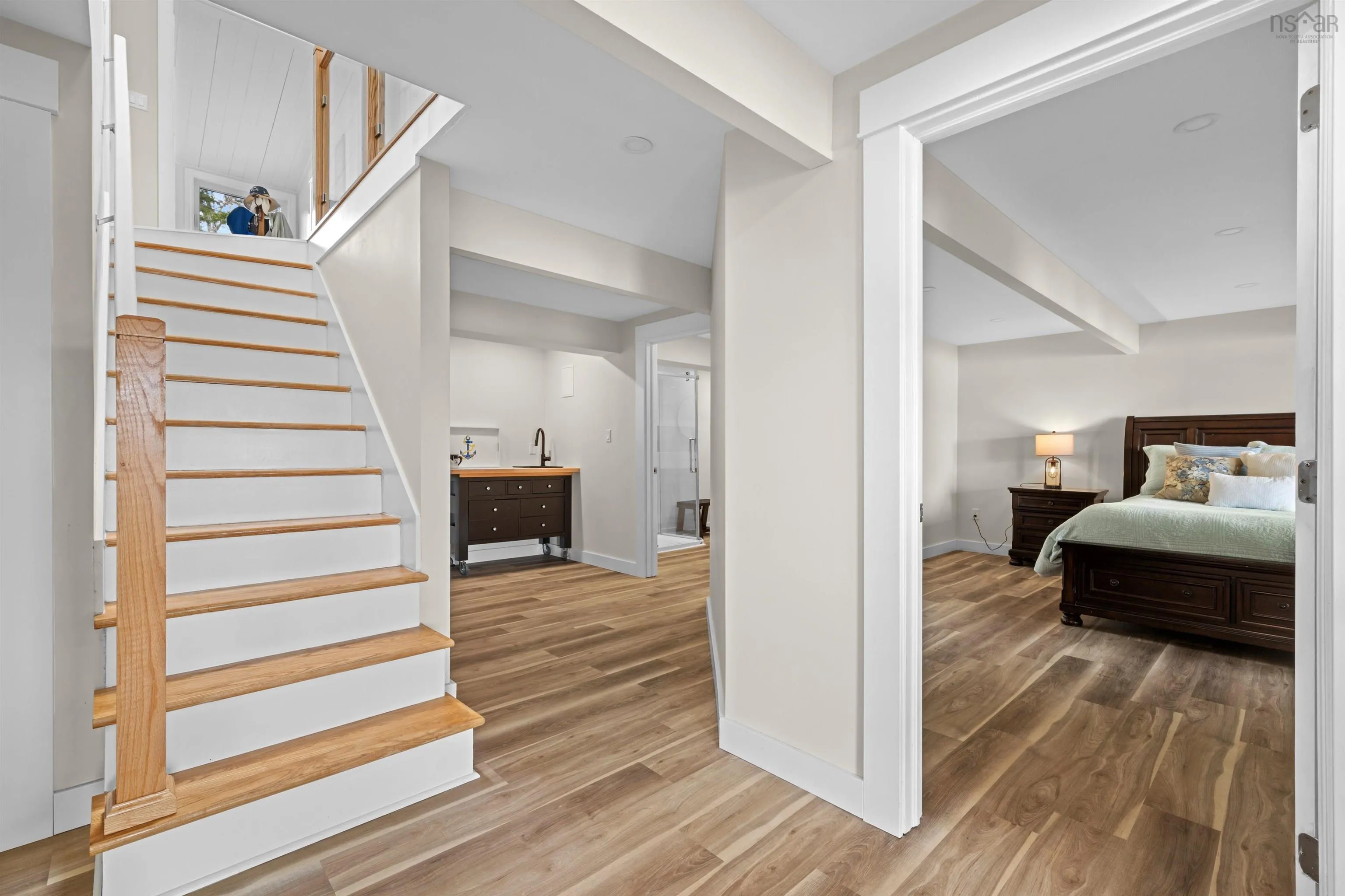 42 Goldfinch Lane, Heckmans Island Ns B0j 2c0, 4 Bedrooms Bedrooms, ,2 BathroomsBathrooms,Residential,For Sale,Goldfinch,202510681
