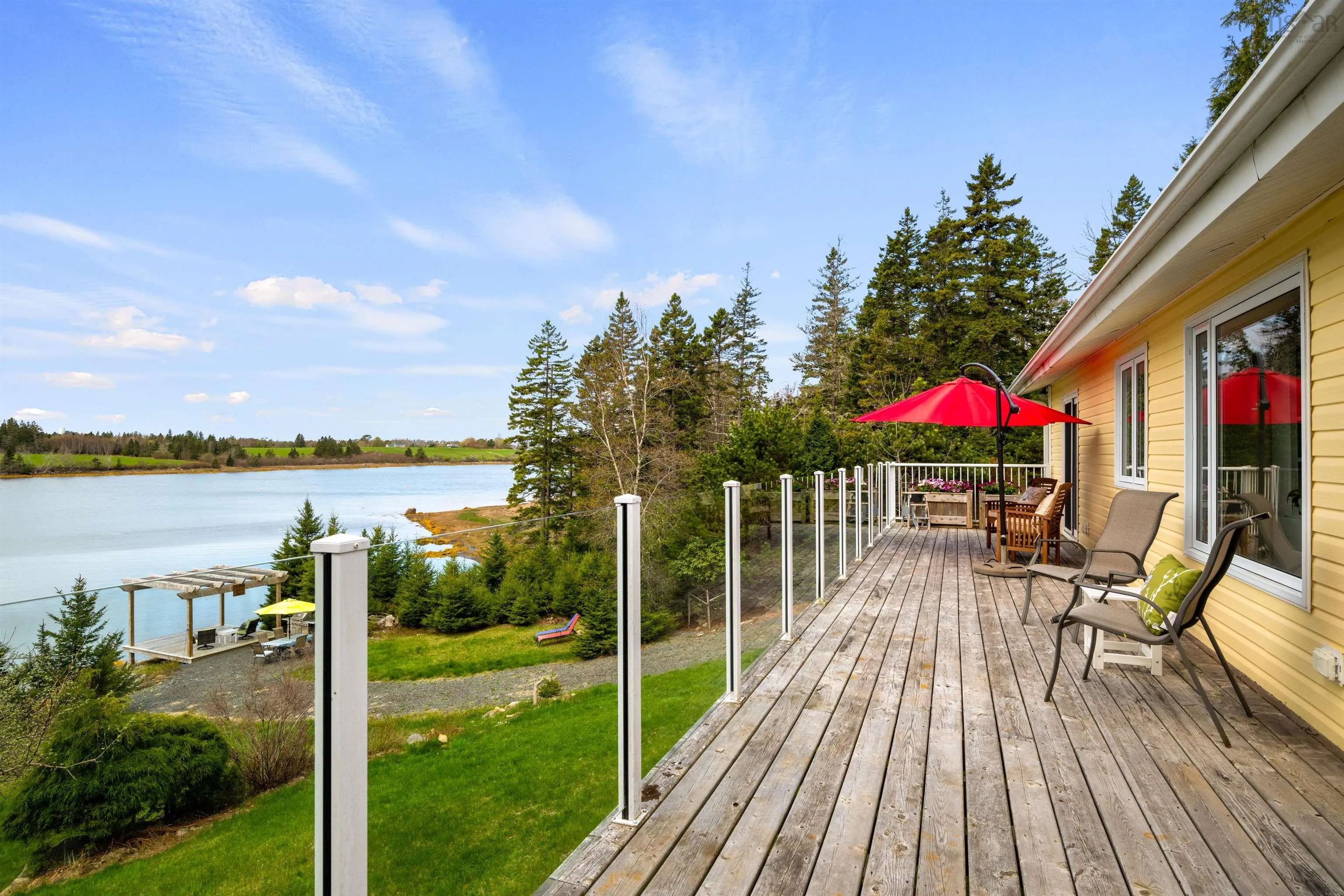42 Goldfinch Lane, Heckmans Island Ns B0j 2c0, 4 Bedrooms Bedrooms, ,2 BathroomsBathrooms,Residential,For Sale,Goldfinch,202510681
