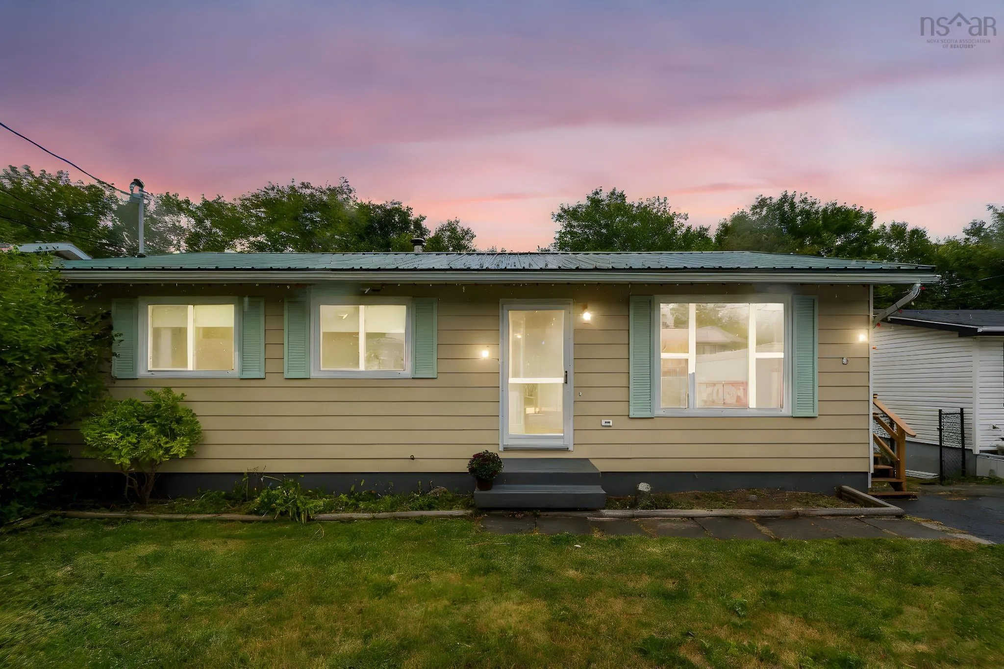 5 Kirtland Court, Dartmouth, NS B2W 4P6, 3 Bedrooms Bedrooms, ,2 BathroomsBathrooms,Residential,For Sale,Kirtland,202521711