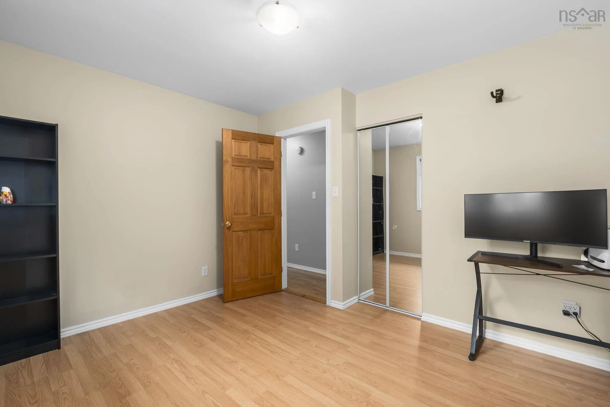 5 Kirtland Court, Dartmouth, NS B2W 4P6, 3 Bedrooms Bedrooms, ,2 BathroomsBathrooms,Residential,For Sale,Kirtland,202521711