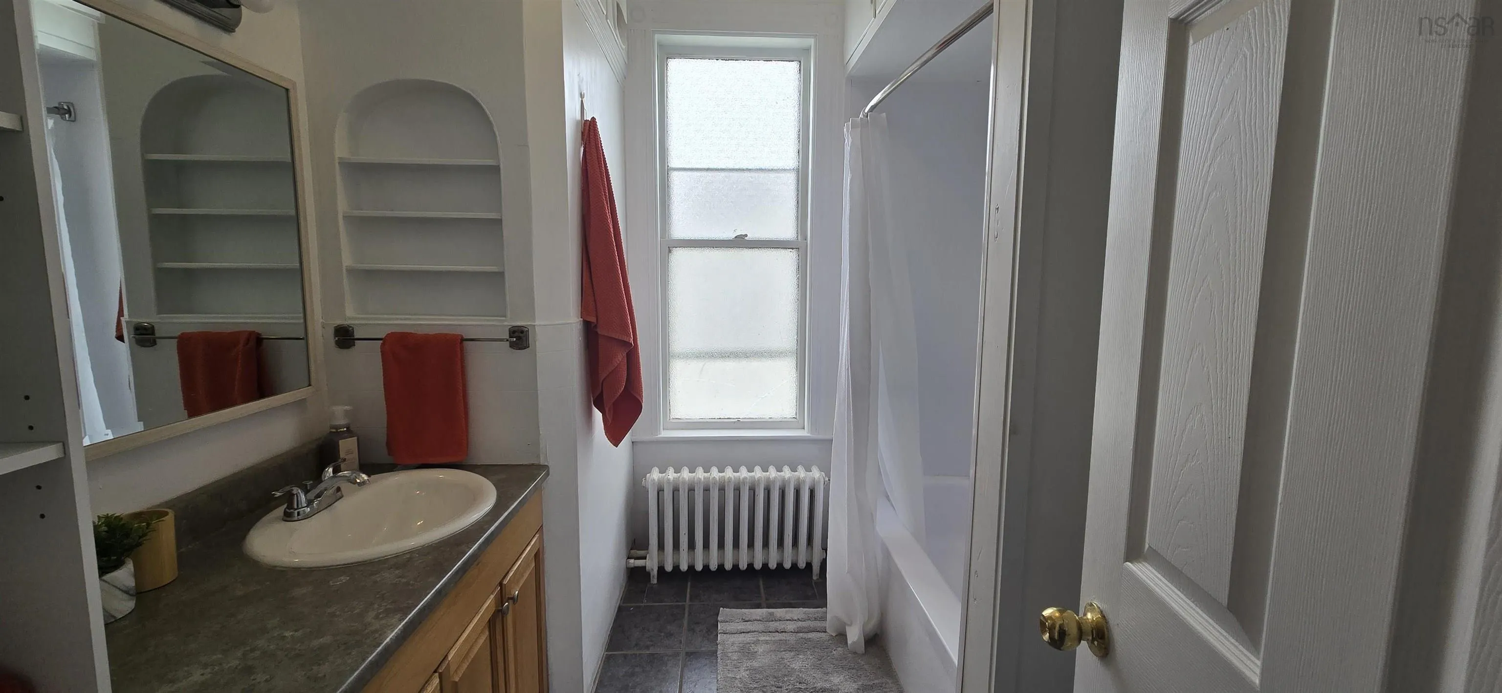 21 Prospect Street, Wolfville Ns B4p 1l3, 12 Bedrooms Bedrooms, ,Residential Income,For Sale,Prospect,202510355