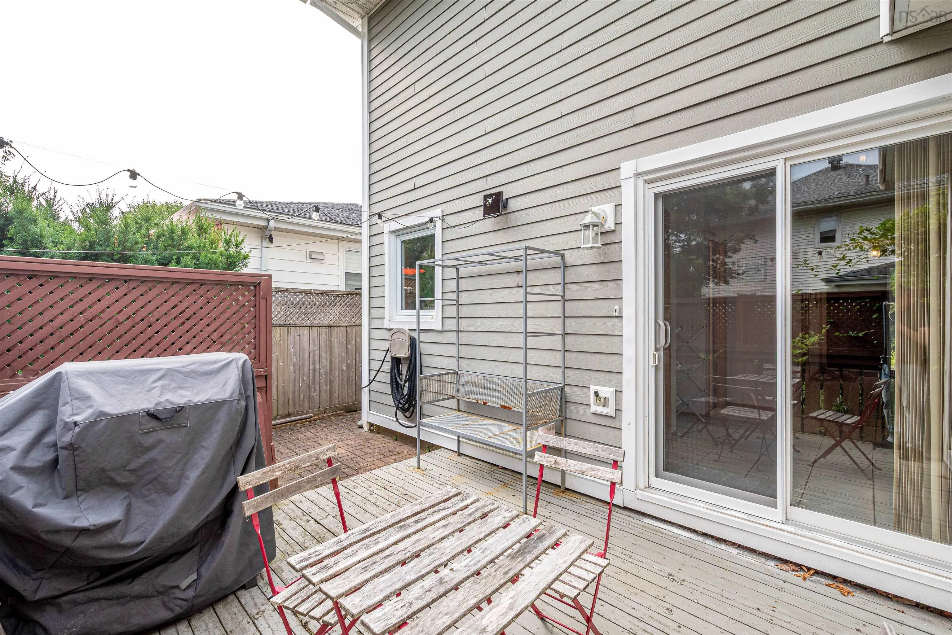 6614 First Street, Halifax, NS B3L 1E2, 4 Bedrooms Bedrooms, ,3 BathroomsBathrooms,Residential,For Sale,First,202519808