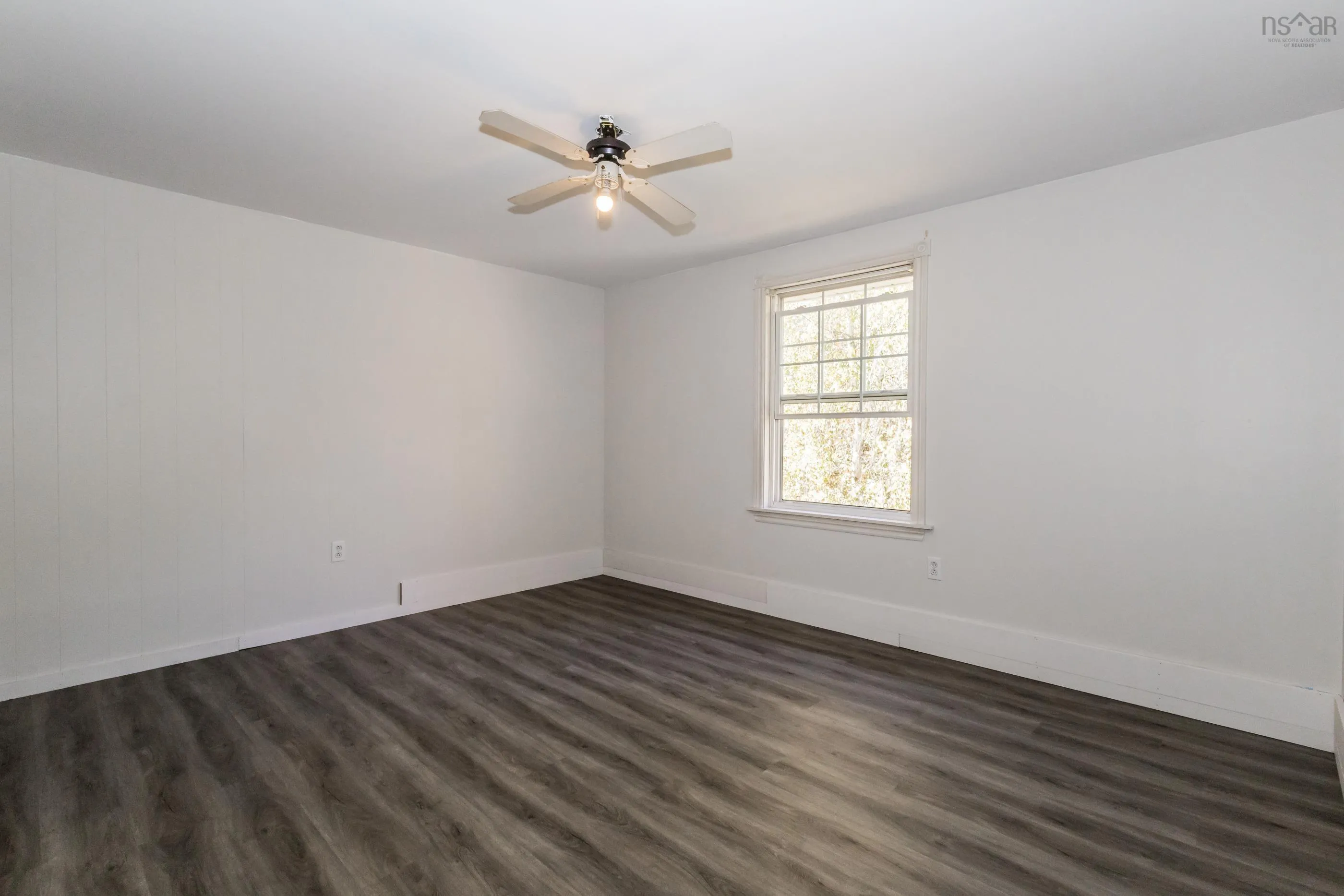 130 Foster Street, Berwick, NS B0P 1E0, 4 Bedrooms Bedrooms, ,2 BathroomsBathrooms,Residential,For Sale,Foster,202524832