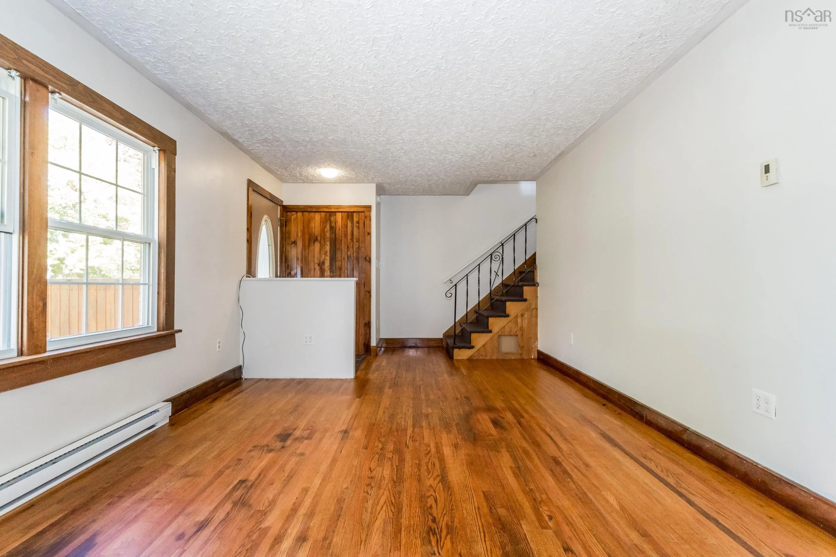 130 Foster Street, Berwick, NS B0P 1E0, 4 Bedrooms Bedrooms, ,2 BathroomsBathrooms,Residential,For Sale,Foster,202524832