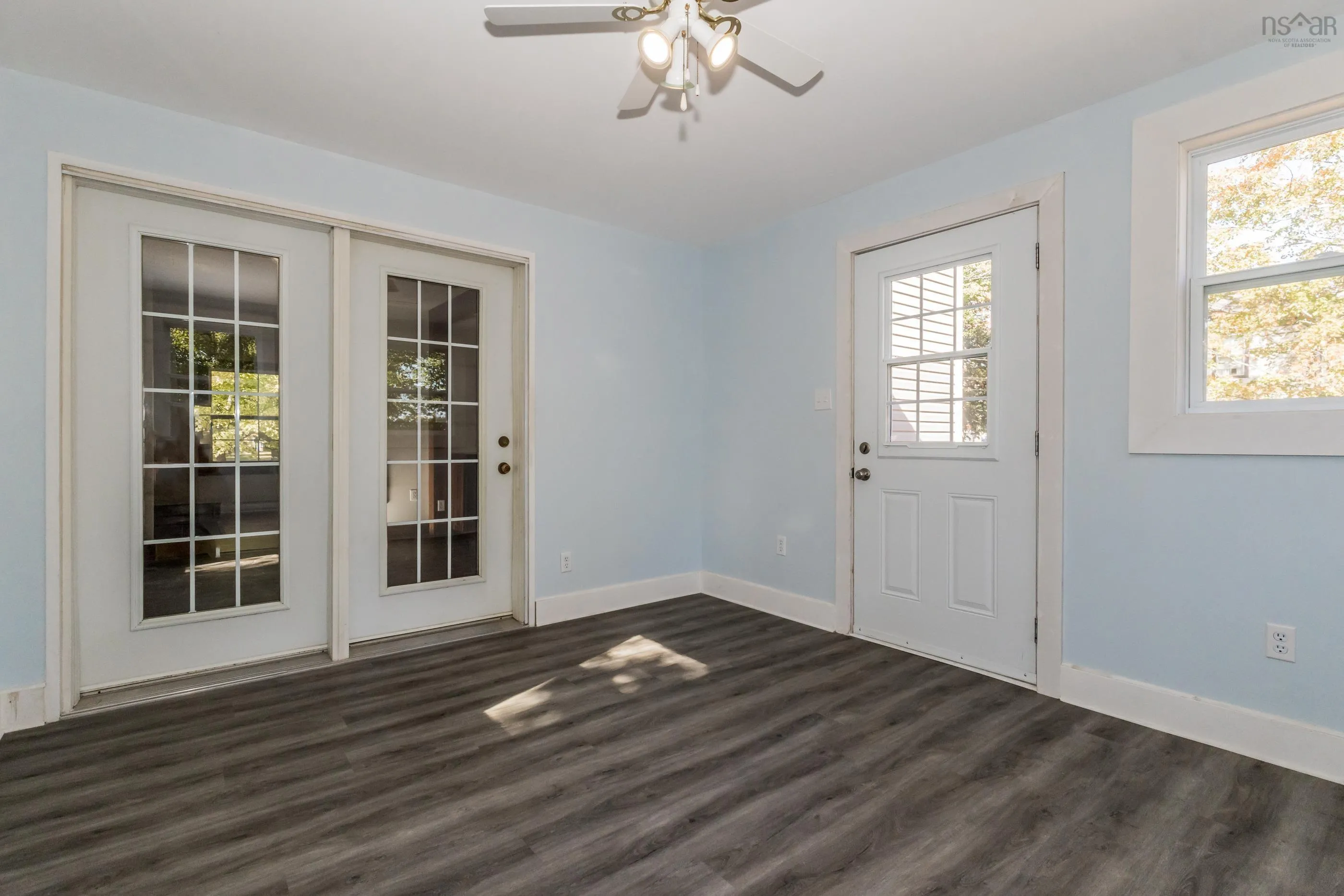 130 Foster Street, Berwick, NS B0P 1E0, 4 Bedrooms Bedrooms, ,2 BathroomsBathrooms,Residential,For Sale,Foster,202524832