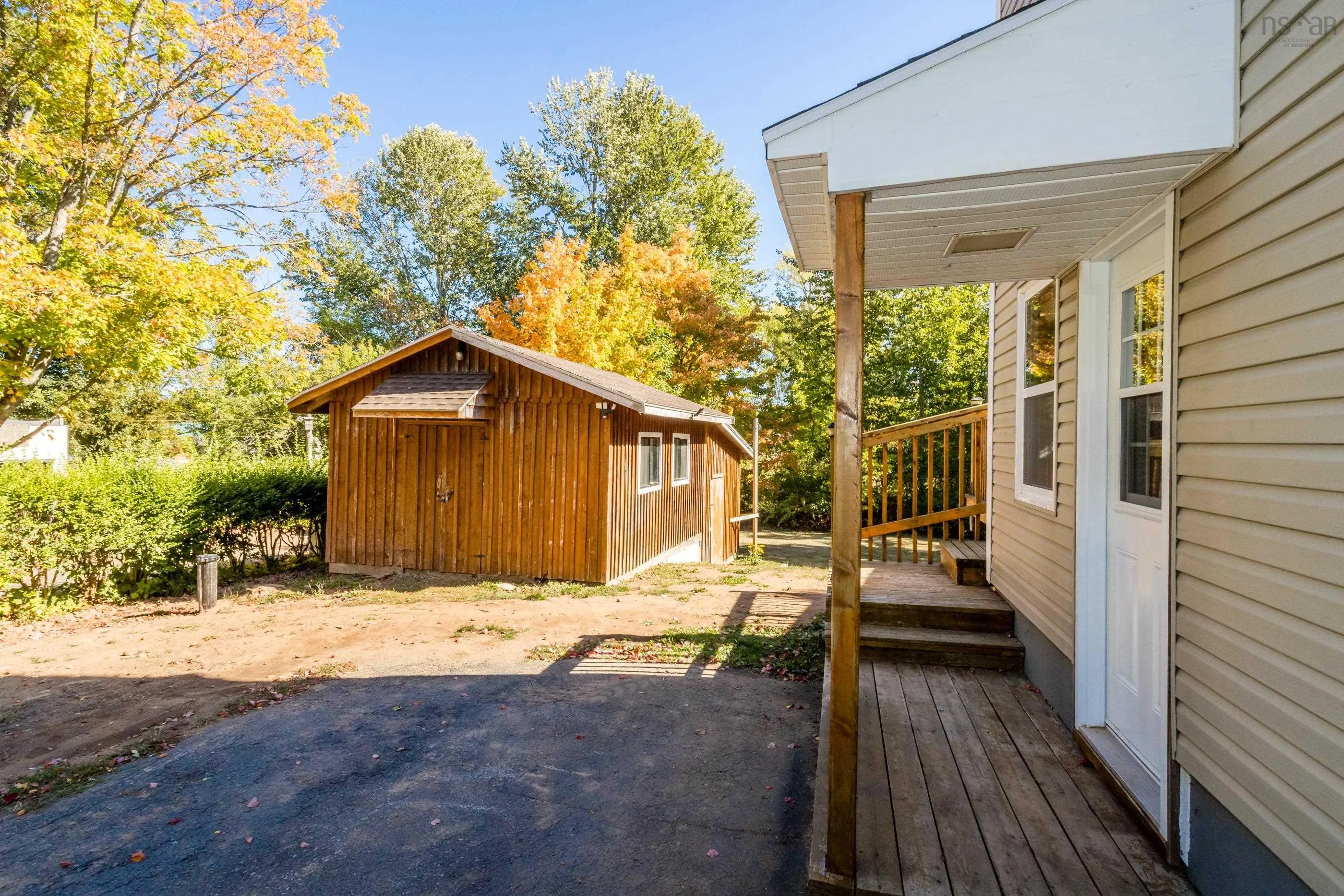 130 Foster Street, Berwick, NS B0P 1E0, 4 Bedrooms Bedrooms, ,2 BathroomsBathrooms,Residential,For Sale,Foster,202524832