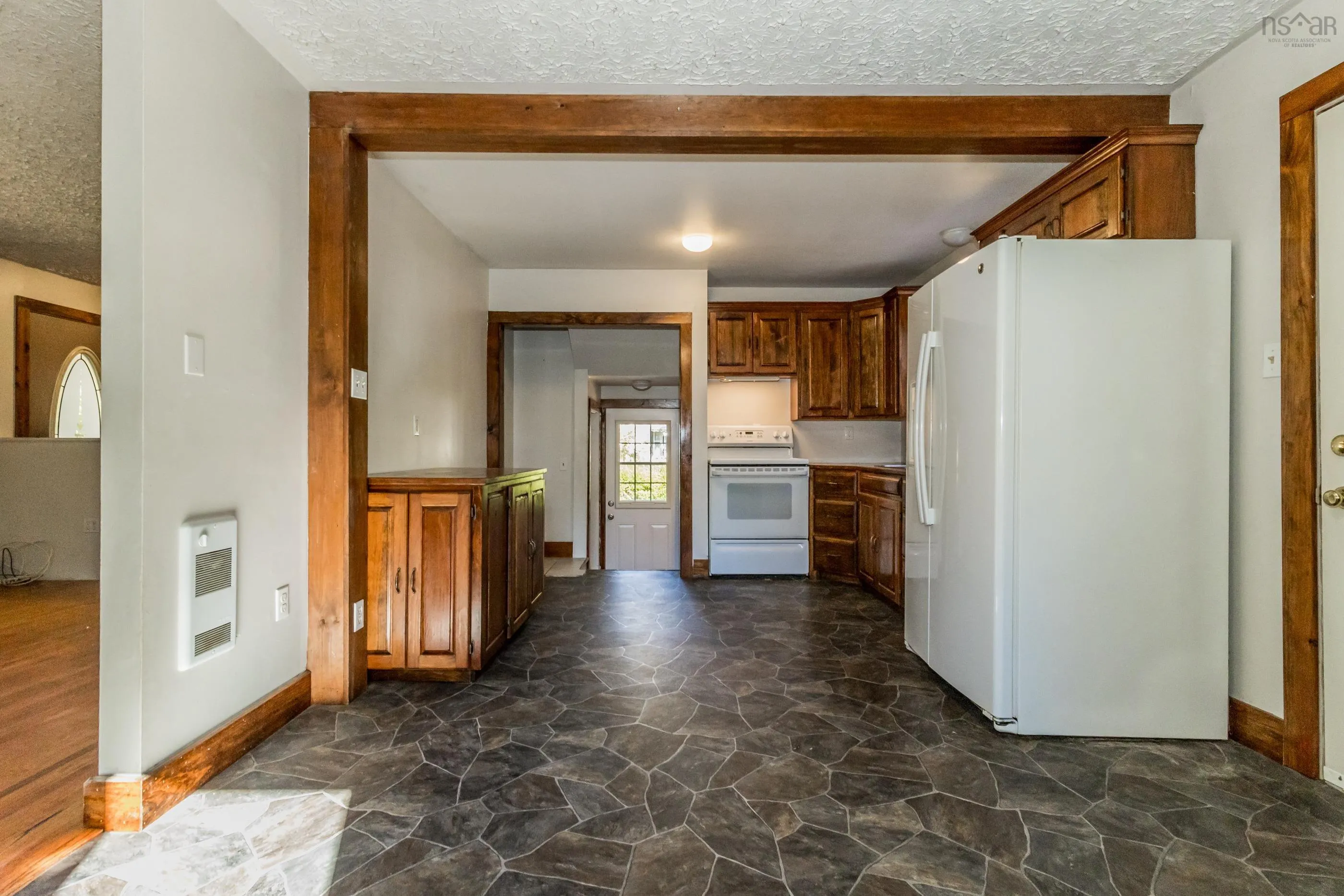 130 Foster Street, Berwick, NS B0P 1E0, 4 Bedrooms Bedrooms, ,2 BathroomsBathrooms,Residential,For Sale,Foster,202524832