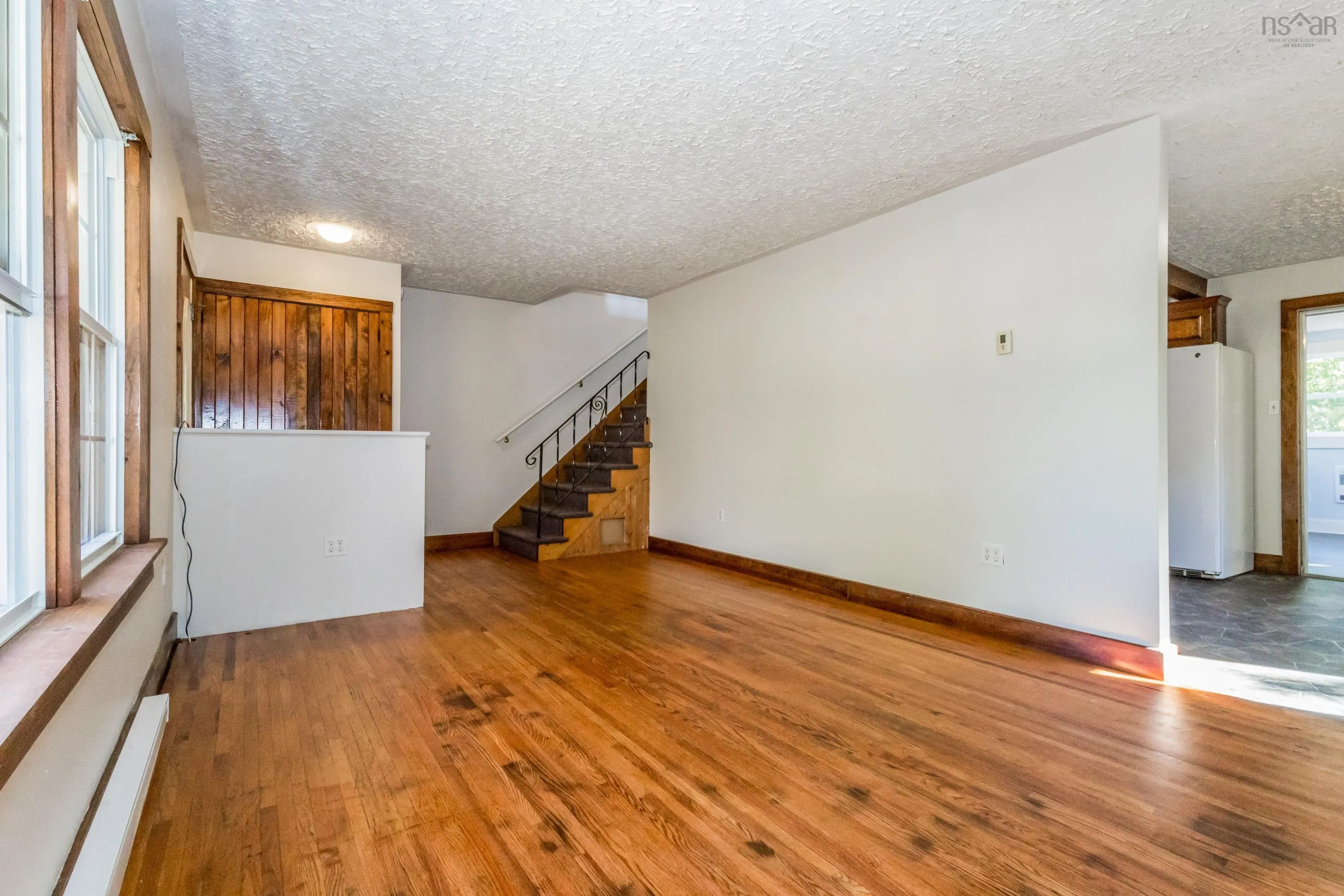130 Foster Street, Berwick, NS B0P 1E0, 4 Bedrooms Bedrooms, ,2 BathroomsBathrooms,Residential,For Sale,Foster,202524832
