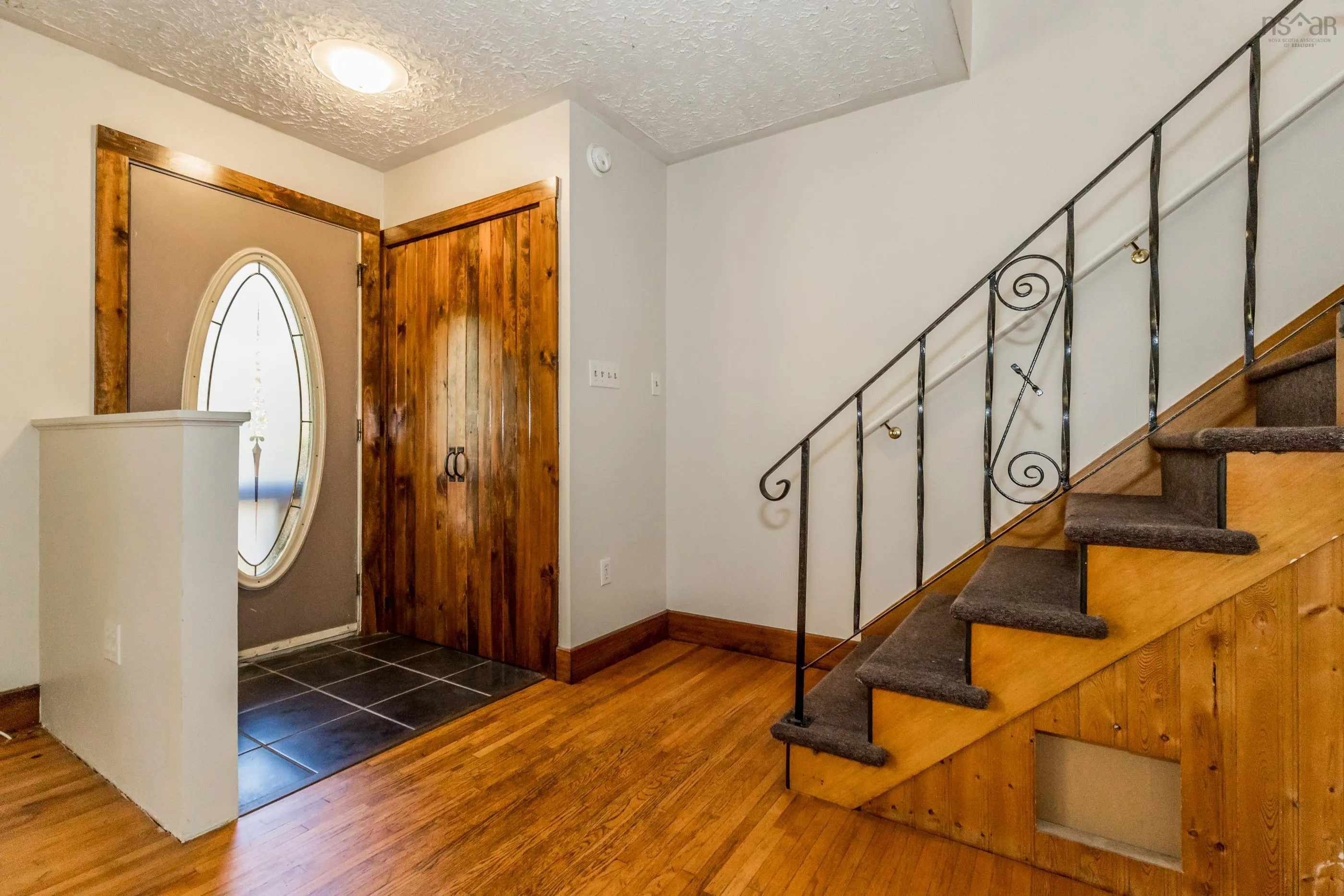 130 Foster Street, Berwick, NS B0P 1E0, 4 Bedrooms Bedrooms, ,2 BathroomsBathrooms,Residential,For Sale,Foster,202524832