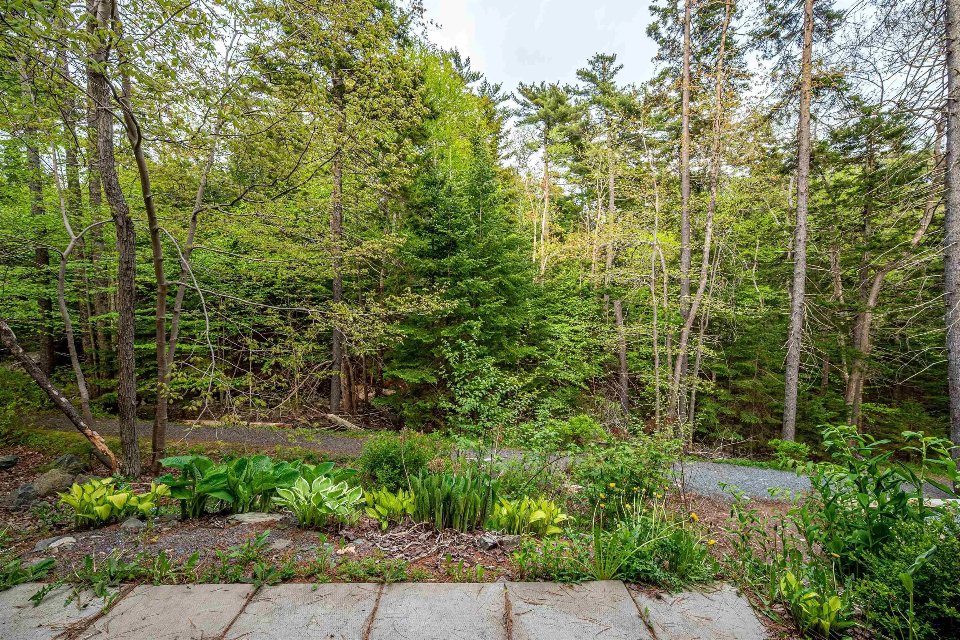 25 Brookshire Court, Bedford, NS B4A 4E2, 3 Bedrooms Bedrooms, ,2 BathroomsBathrooms,Residential,For Sale,Brookshire,202512123