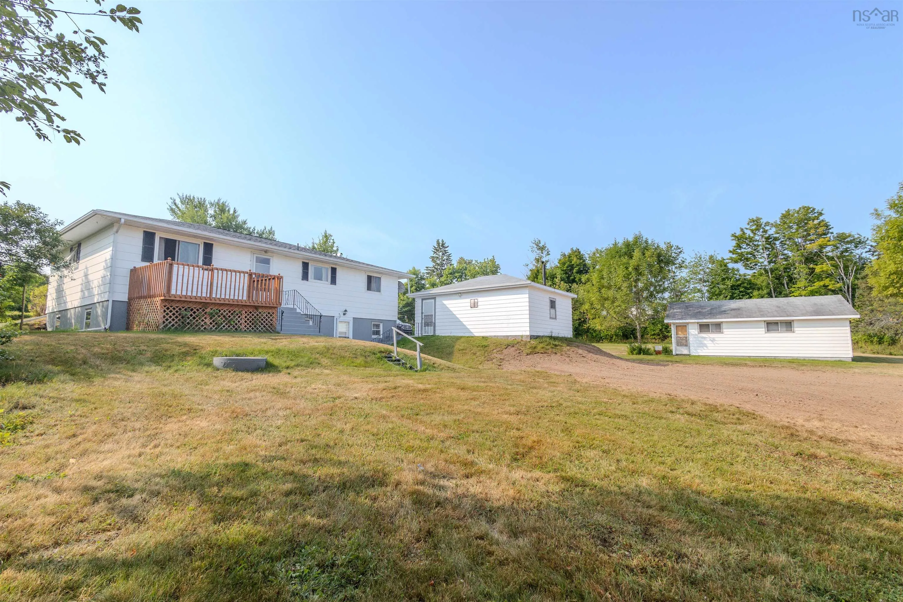 2450 Kings Road, Sydney Forks, NS B1L 1A1, 5 Bedrooms Bedrooms, ,2 BathroomsBathrooms,Residential,For Sale,Kings,202520788