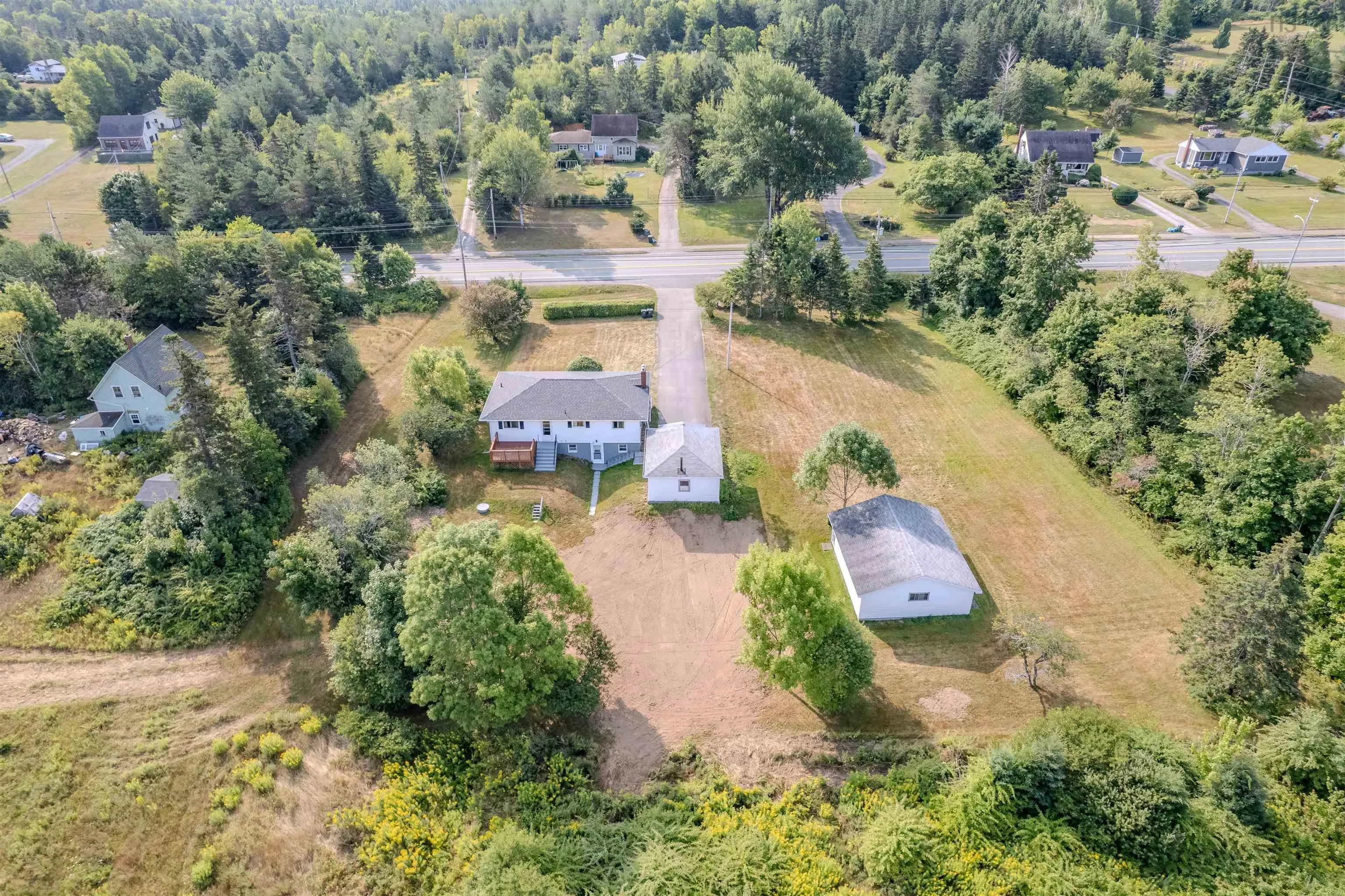 2450 Kings Road, Sydney Forks, NS B1L 1A1, 5 Bedrooms Bedrooms, ,2 BathroomsBathrooms,Residential,For Sale,Kings,202520788