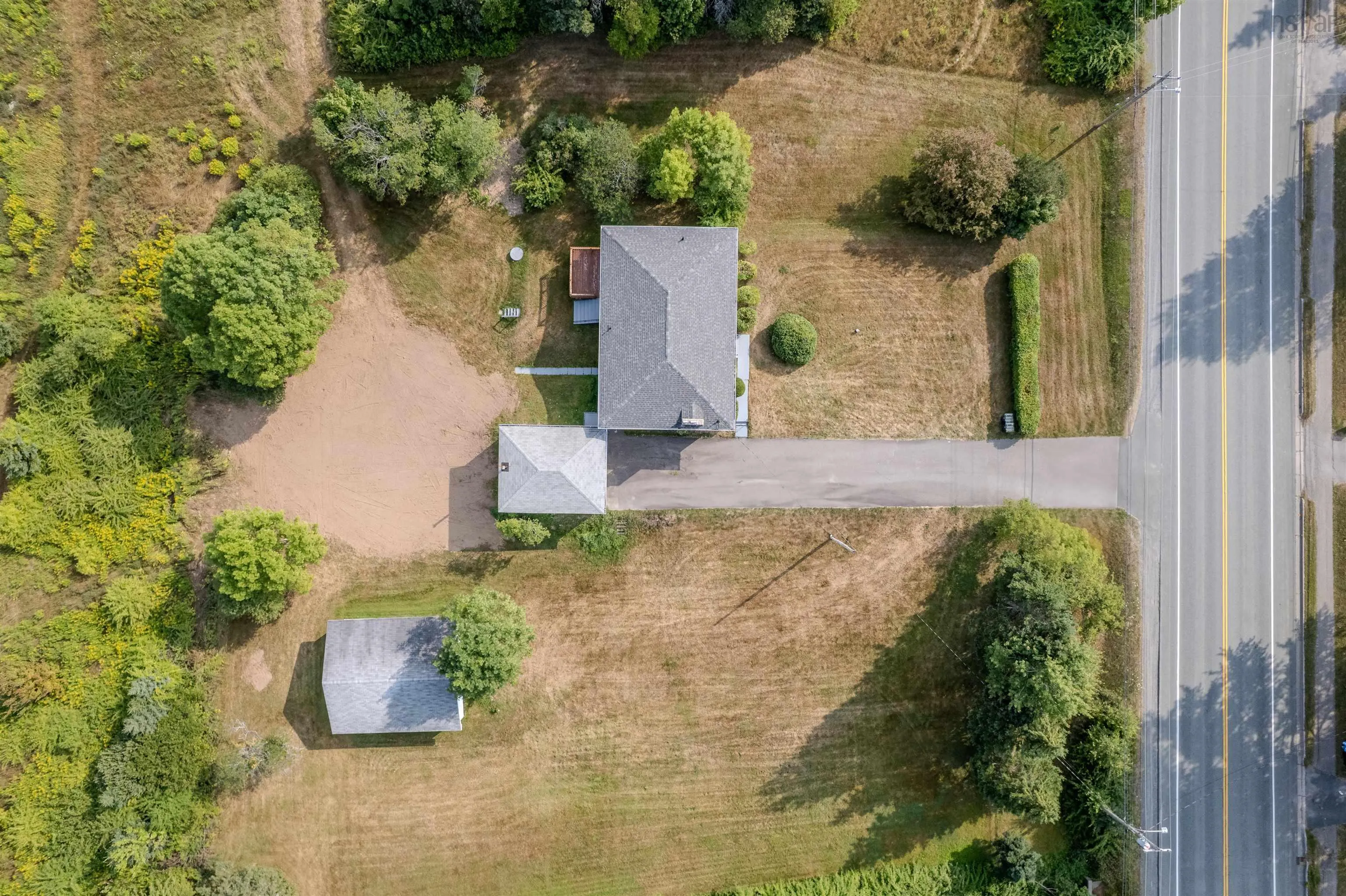 2450 Kings Road, Sydney Forks, NS B1L 1A1, 5 Bedrooms Bedrooms, ,2 BathroomsBathrooms,Residential,For Sale,Kings,202520788