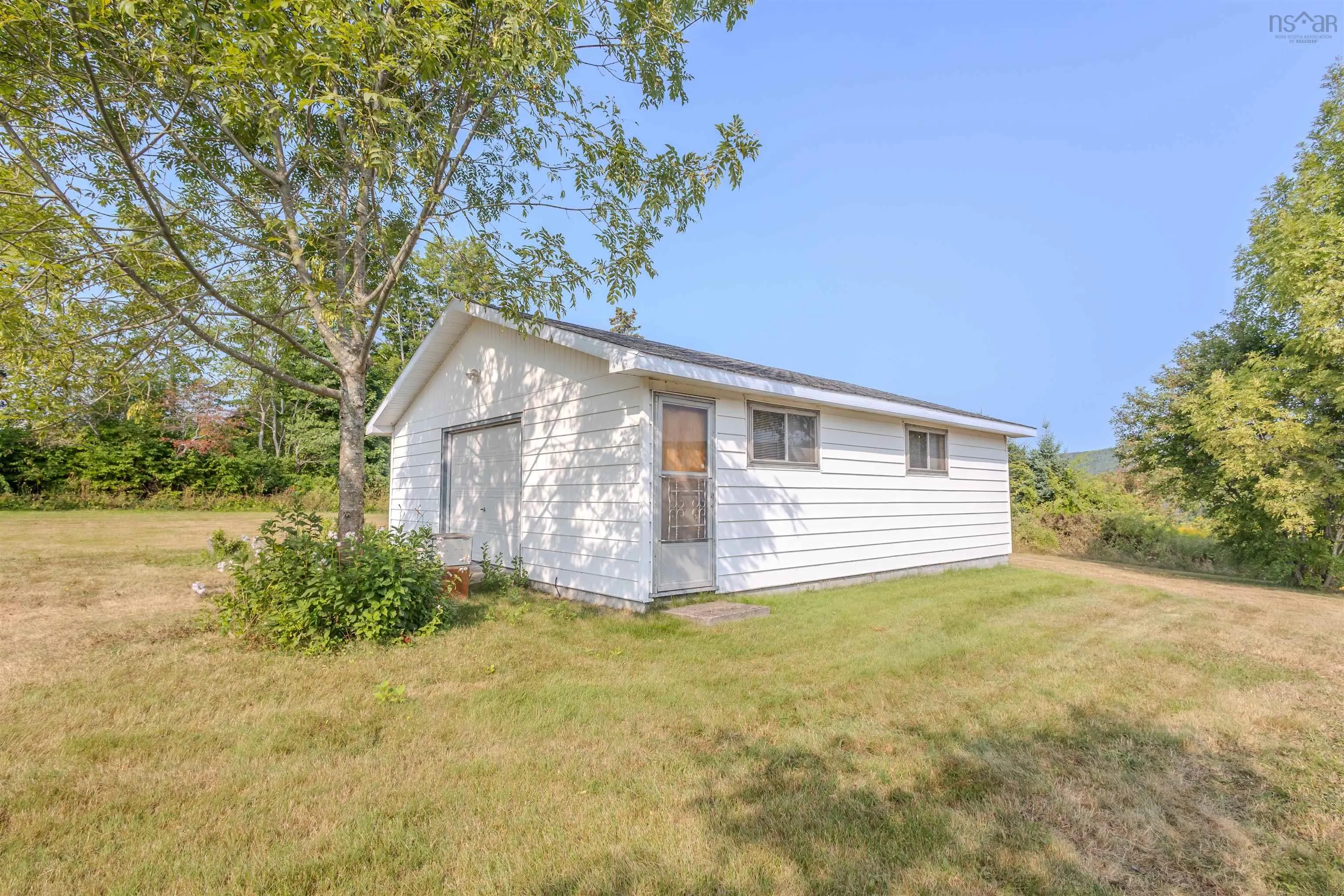 2450 Kings Road, Sydney Forks, NS B1L 1A1, 5 Bedrooms Bedrooms, ,2 BathroomsBathrooms,Residential,For Sale,Kings,202520788