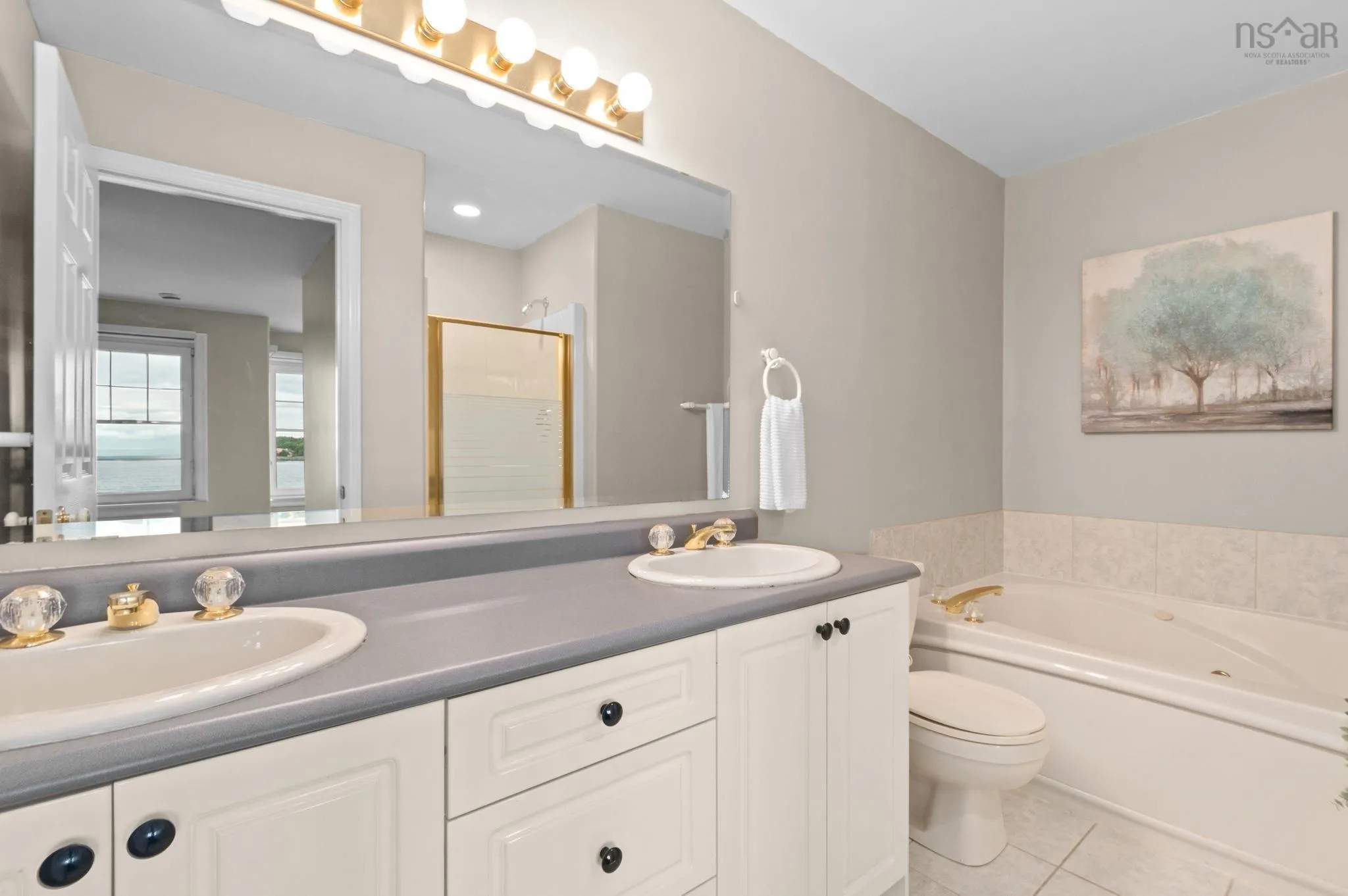 13 Arthur Lismer Court, Bedford, NS B4A 4B4, 3 Bedrooms Bedrooms, ,4 BathroomsBathrooms,Residential,For Sale,Arthur Lismer,202513977