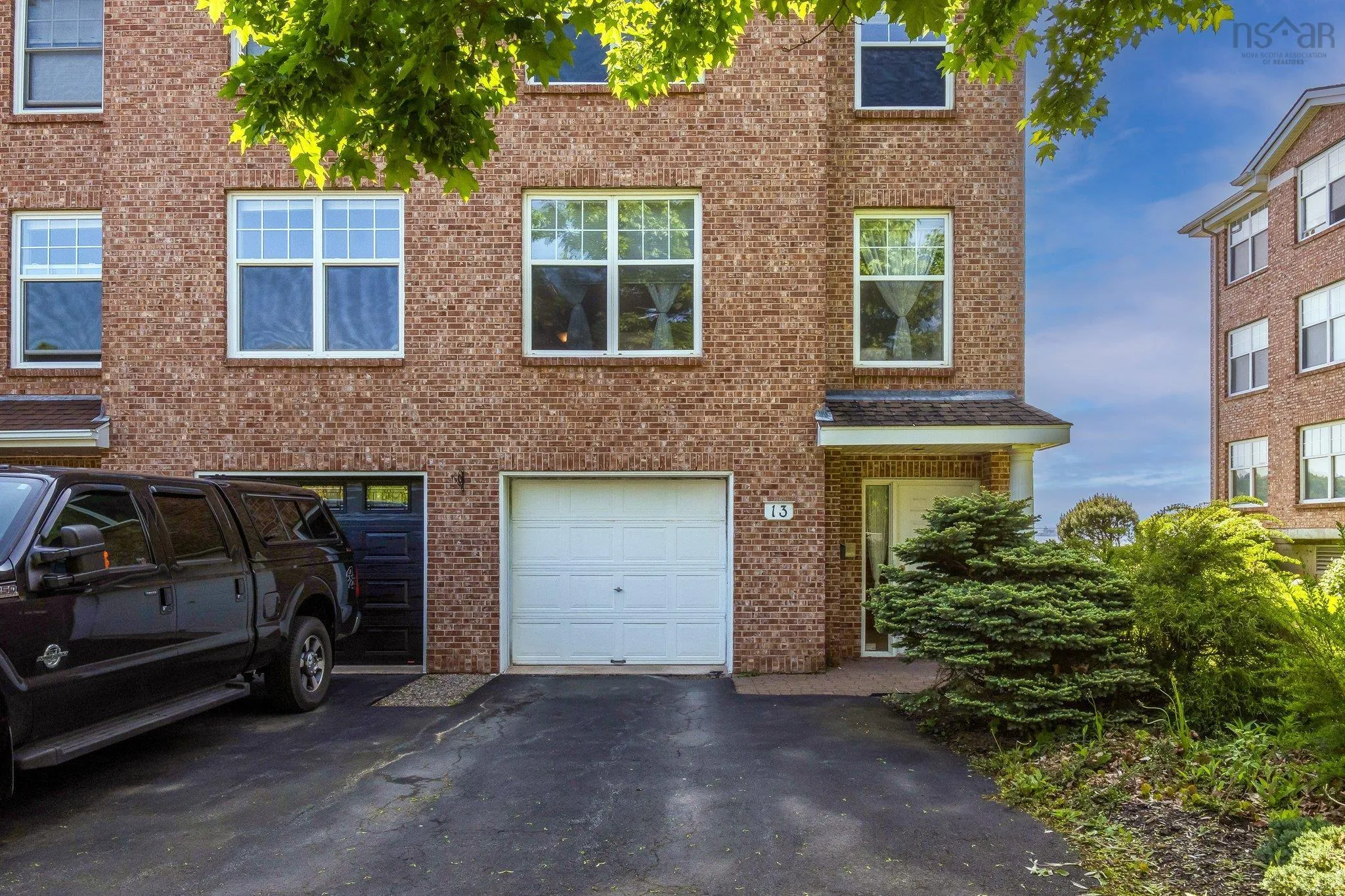 13 Arthur Lismer Court, Bedford, NS B4A 4B4, 3 Bedrooms Bedrooms, ,4 BathroomsBathrooms,Residential,For Sale,Arthur Lismer,202513977