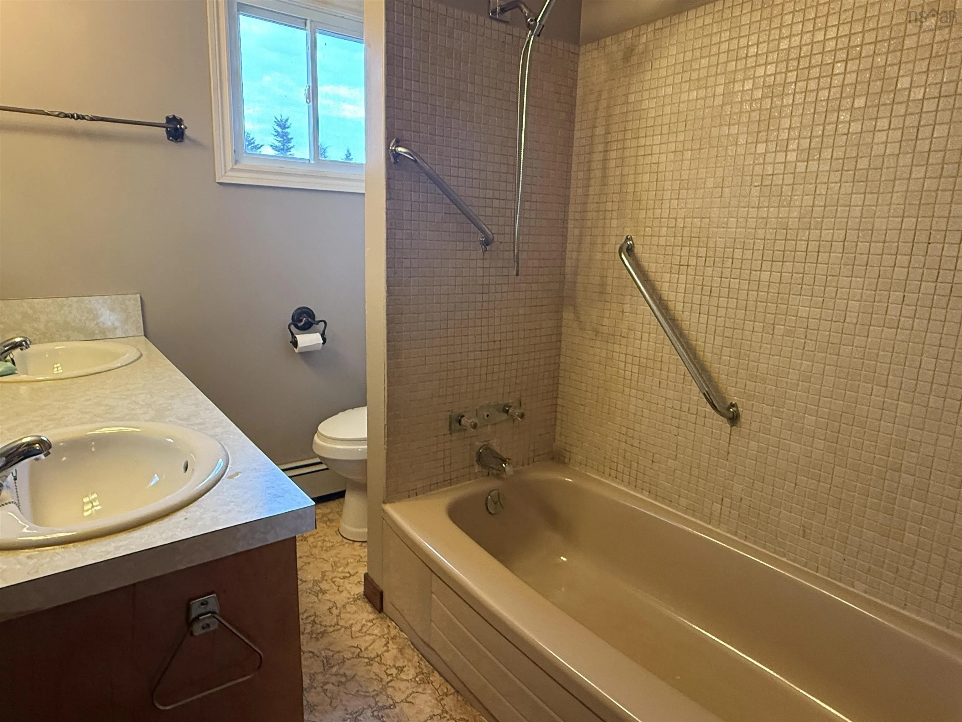 140 Green Hill Road, Alma, NS B0K 2A0, 3 Bedrooms Bedrooms, ,1 BathroomBathrooms,Residential,For Sale,Green Hill,202518524