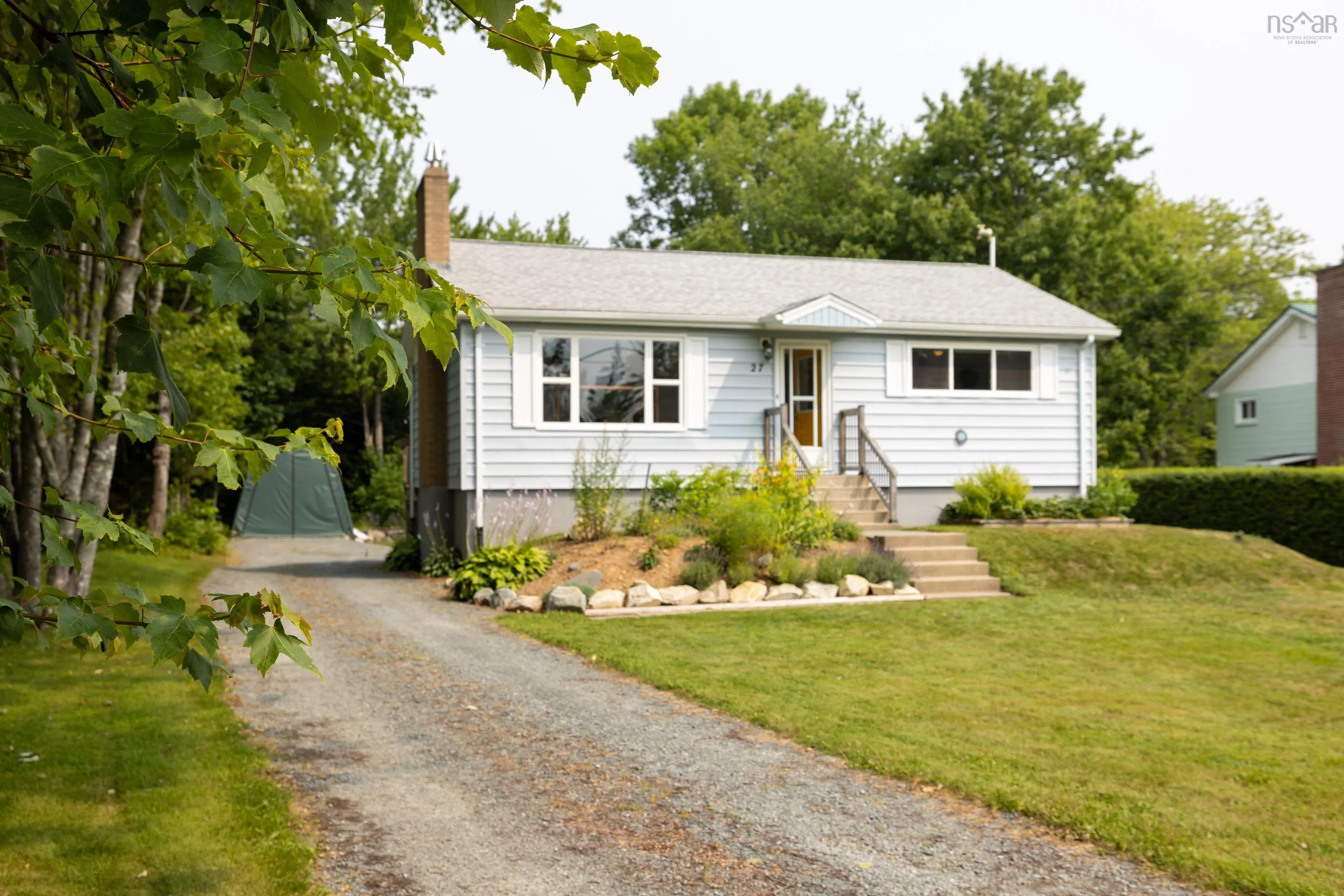 27 Greenvale Crescent, Dartmouth, NS B2Z 1H8, 4 Bedrooms Bedrooms, ,1 BathroomBathrooms,Residential,For Sale,Greenvale,202520209