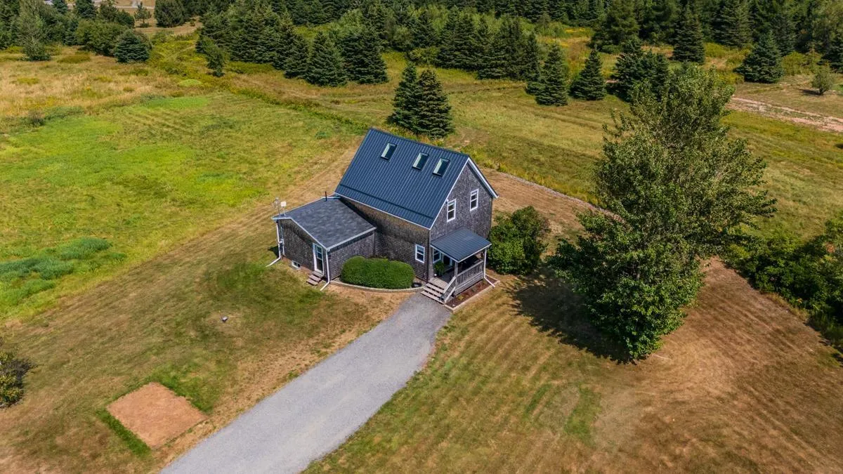 6 Horton Point Road, Malagash, NS B0K 1E0, 2 Bedrooms Bedrooms, ,2 BathroomsBathrooms,Residential,For Sale,Horton Point,202520612