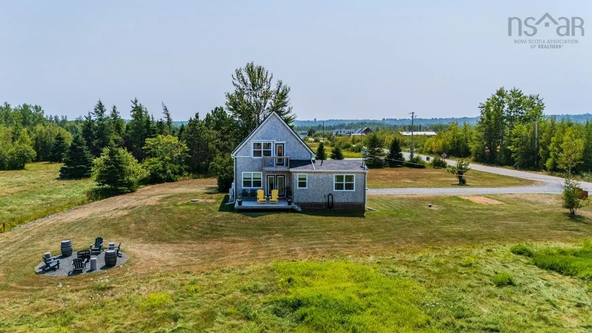 6 Horton Point Road, Malagash, NS B0K 1E0, 2 Bedrooms Bedrooms, ,2 BathroomsBathrooms,Residential,For Sale,Horton Point,202520612