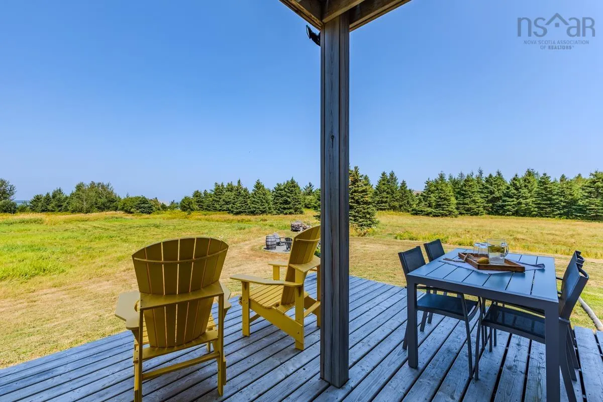 6 Horton Point Road, Malagash, NS B0K 1E0, 2 Bedrooms Bedrooms, ,2 BathroomsBathrooms,Residential,For Sale,Horton Point,202520612