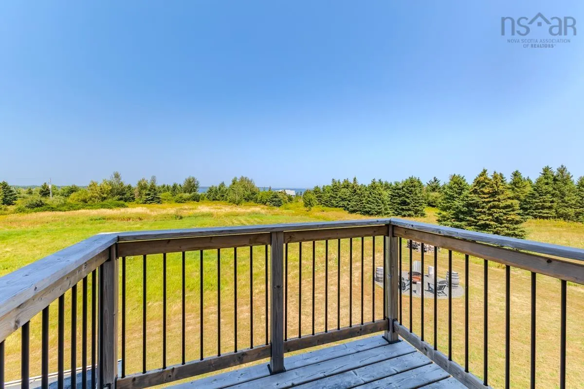 6 Horton Point Road, Malagash, NS B0K 1E0, 2 Bedrooms Bedrooms, ,2 BathroomsBathrooms,Residential,For Sale,Horton Point,202520612