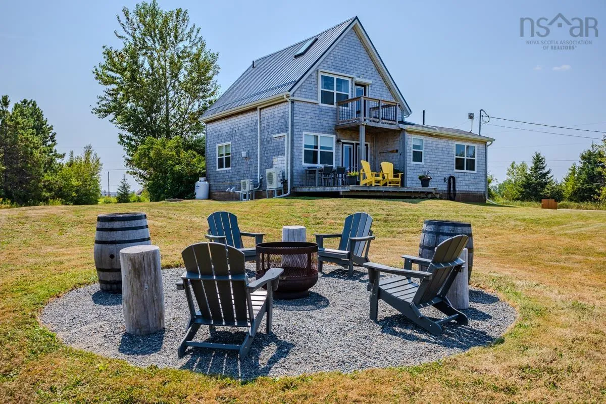 6 Horton Point Road, Malagash, NS B0K 1E0, 2 Bedrooms Bedrooms, ,2 BathroomsBathrooms,Residential,For Sale,Horton Point,202520612