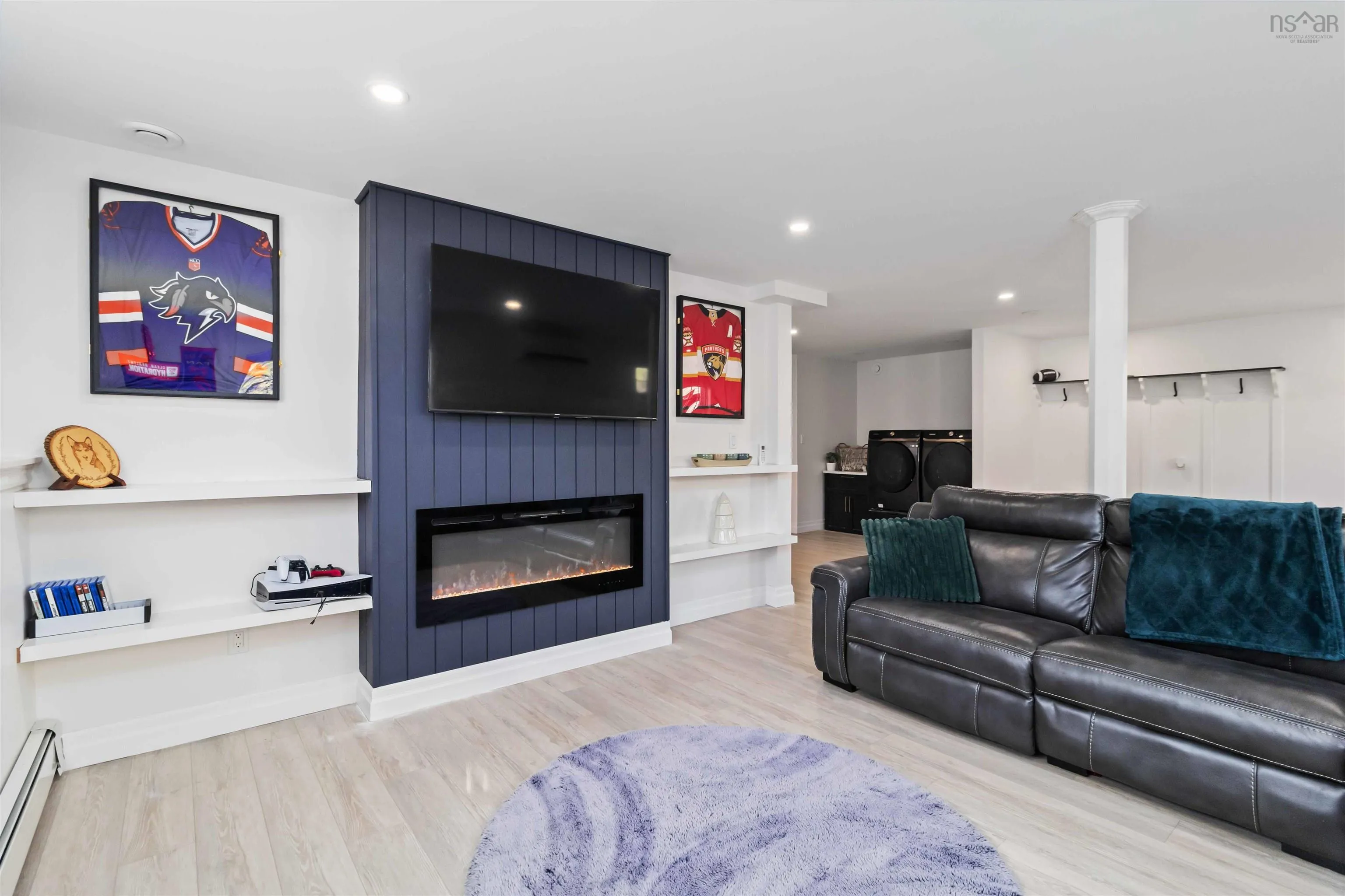 667/669 Hammonds Plains Road, Bedford, NS B4B 1A6, ,Residential Income,For Sale,Hammonds Plains,202522549