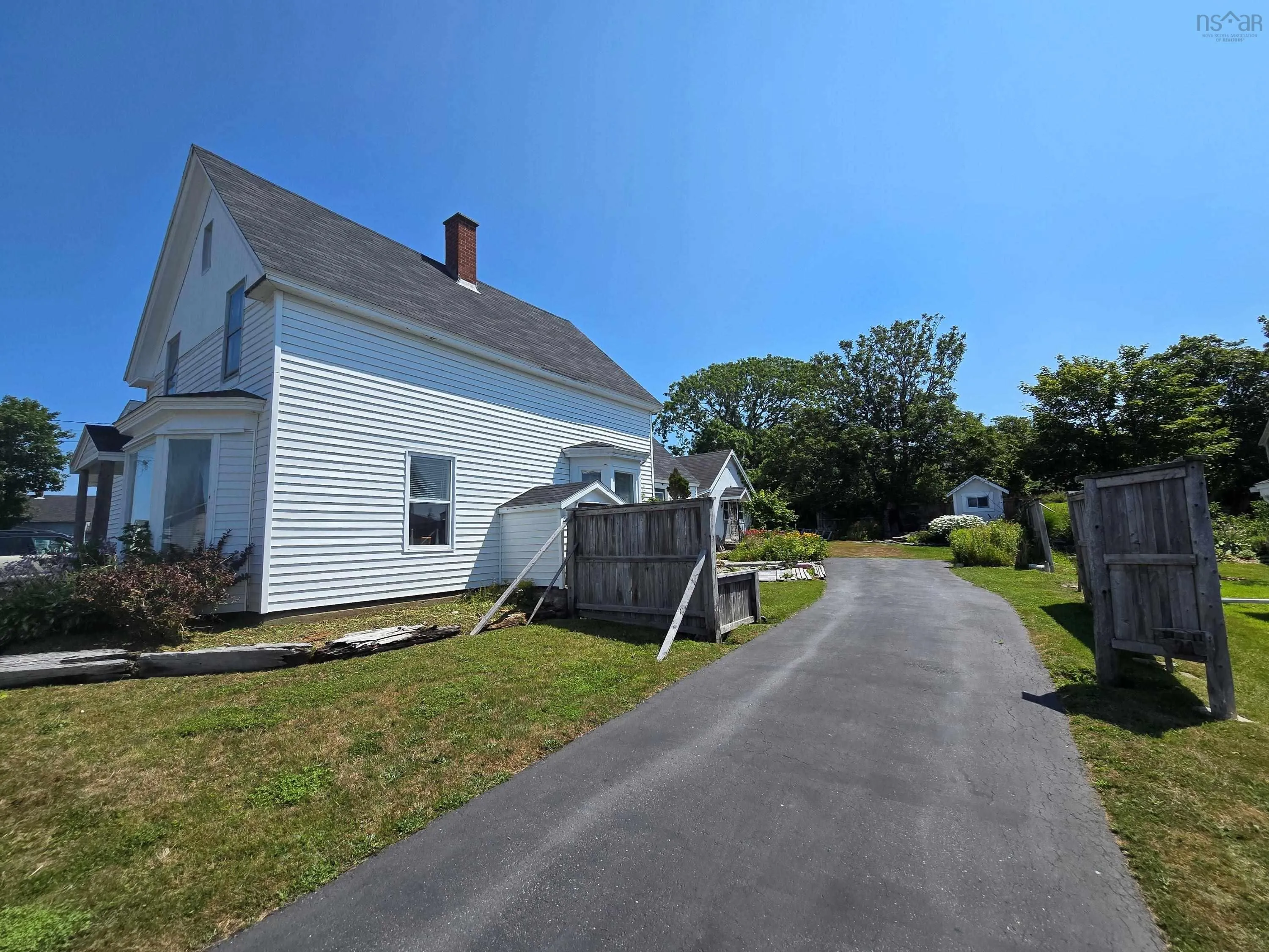 21 Charles Street, Port Maitland, NS B5A 5R8, 3 Bedrooms Bedrooms, ,2 BathroomsBathrooms,Residential,For Sale,Charles,202519230