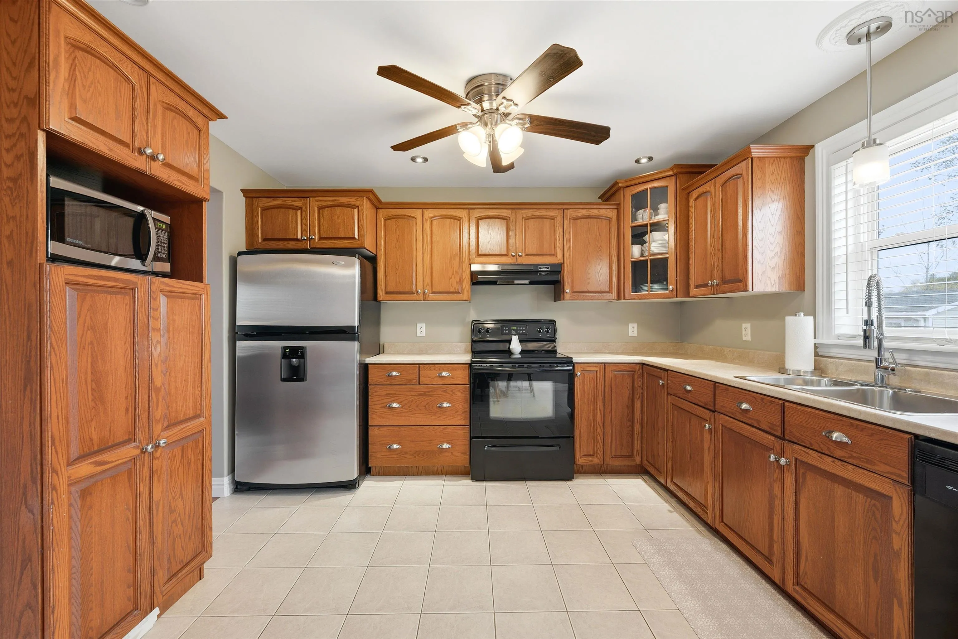 223 Beaver Bank Road, Beaver Bank, NS B4E 1J8, 3 Bedrooms Bedrooms, ,2 BathroomsBathrooms,Residential,For Sale,Beaver Bank,202525573