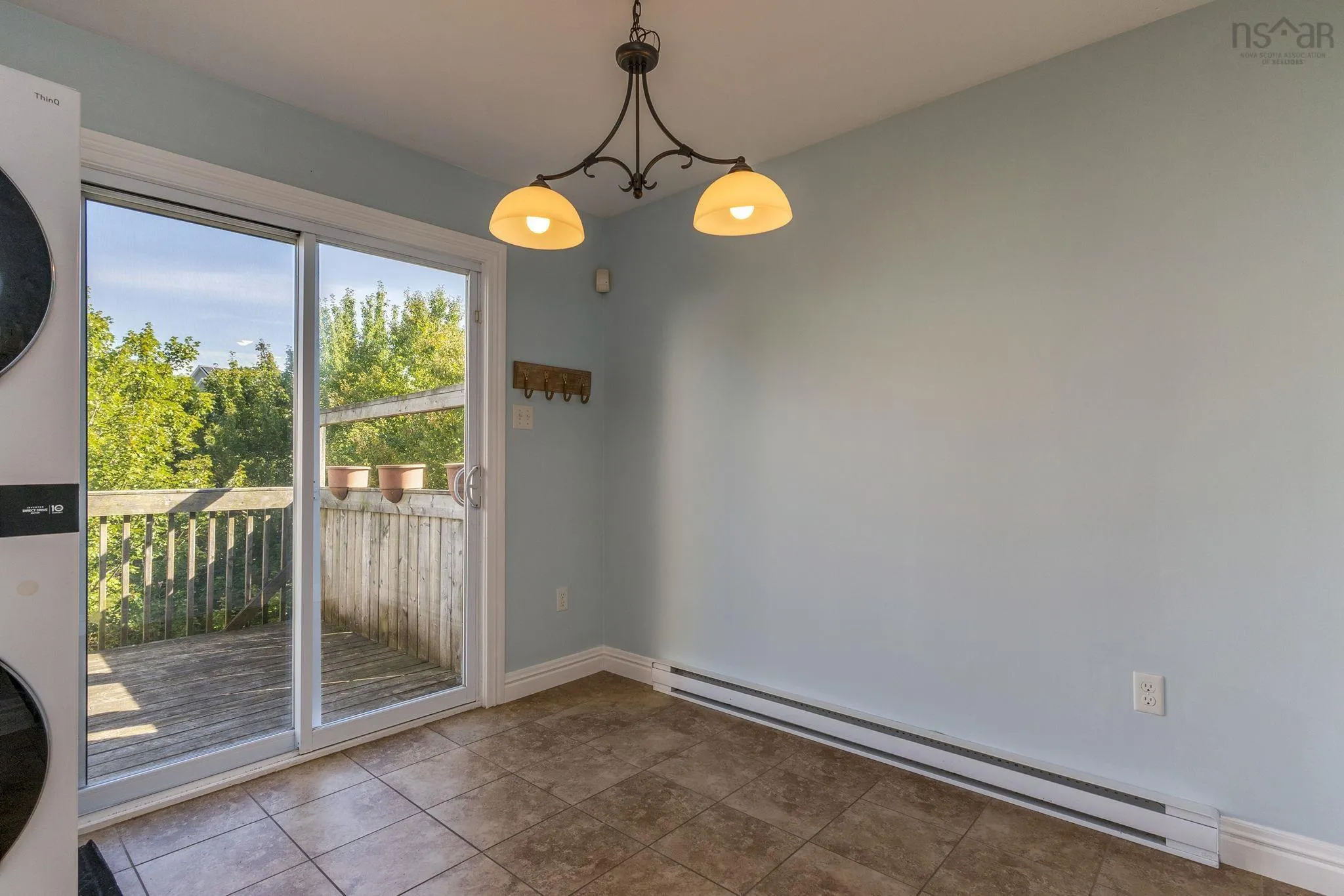 9 Hubleys Drive, Halifax, NS B3P 1G9, 3 Bedrooms Bedrooms, ,4 BathroomsBathrooms,Residential,For Sale,Hubleys,202522281