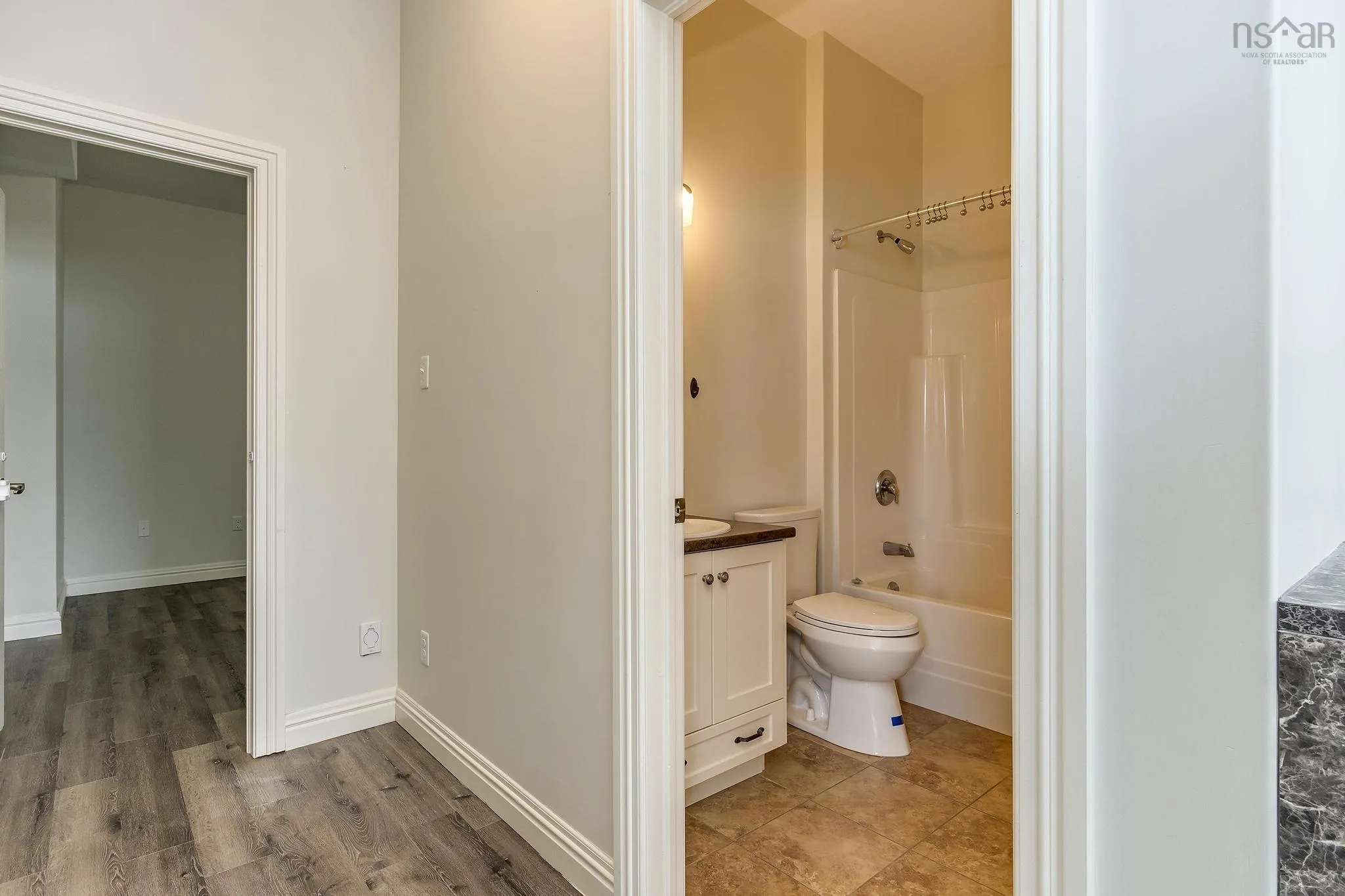 9 Hubleys Drive, Halifax, NS B3P 1G9, 3 Bedrooms Bedrooms, ,4 BathroomsBathrooms,Residential,For Sale,Hubleys,202522281
