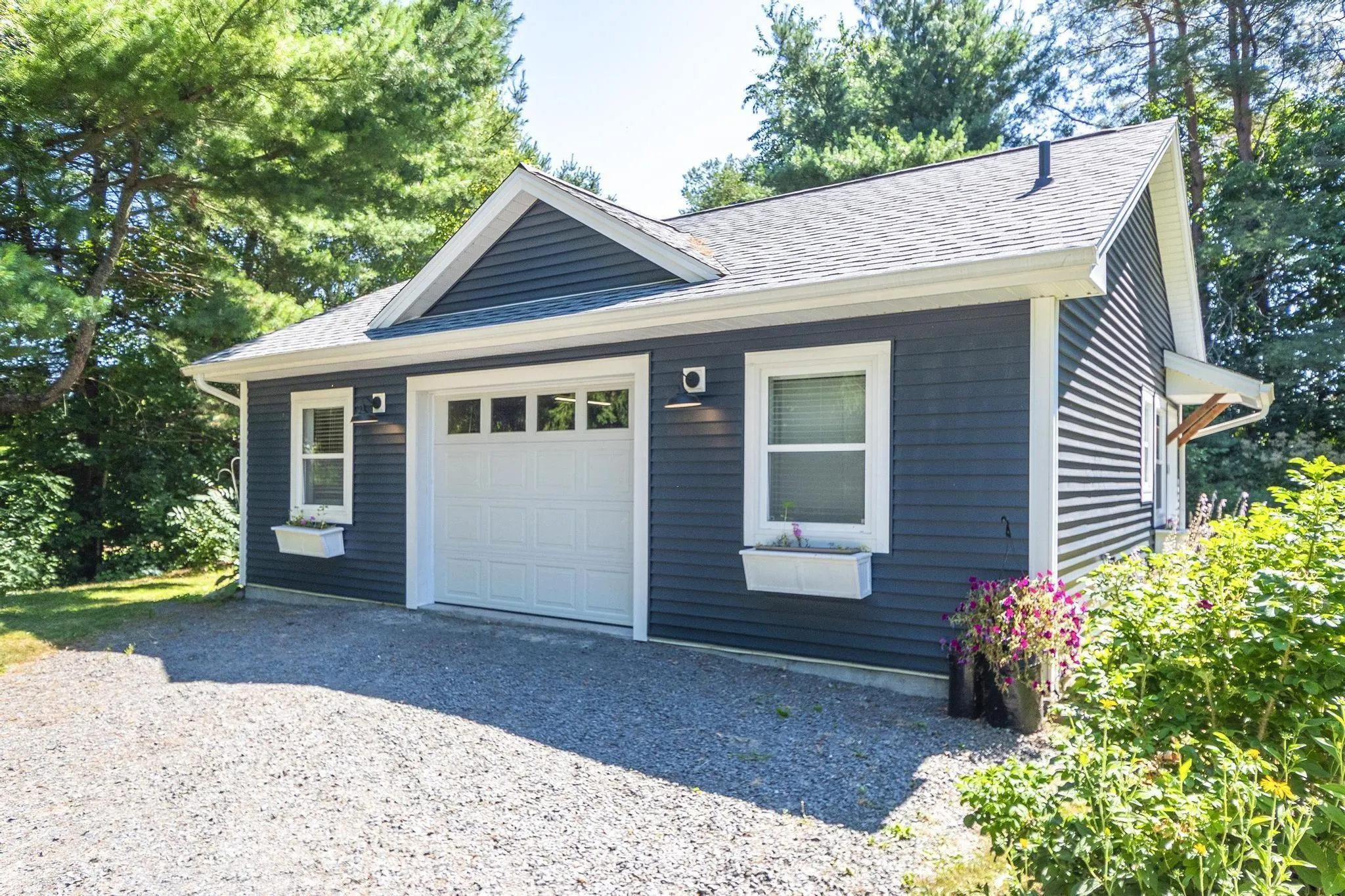 481 Falmouth Dyke Road, Falmouth, NS B0P 1P0, 4 Bedrooms Bedrooms, ,3 BathroomsBathrooms,Residential,For Sale,Falmouth Dyke,202519972