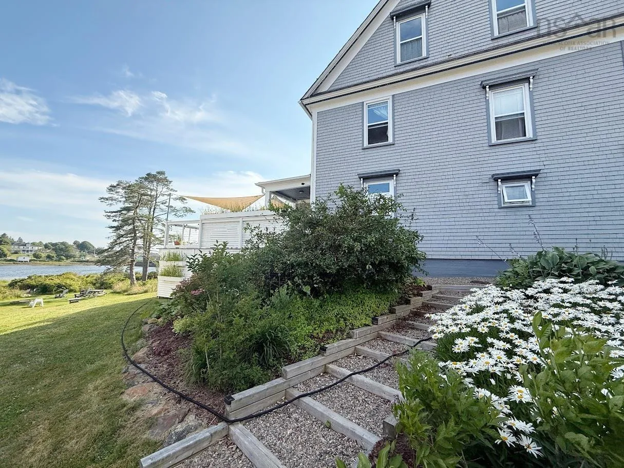 235 North Side Road, Riverport, NS B0J 2W0, 4 Bedrooms Bedrooms, ,4 BathroomsBathrooms,Residential,For Sale,North Side,202519189