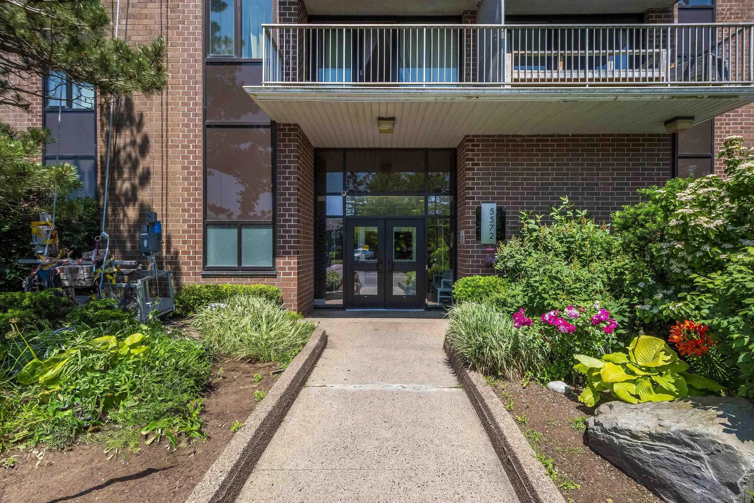 602-5572 North Ridge Road, Halifax, NS B3K 5K2, 1 Bedroom Bedrooms, ,1 BathroomBathrooms,Residential,For Sale,North Ridge,202516828