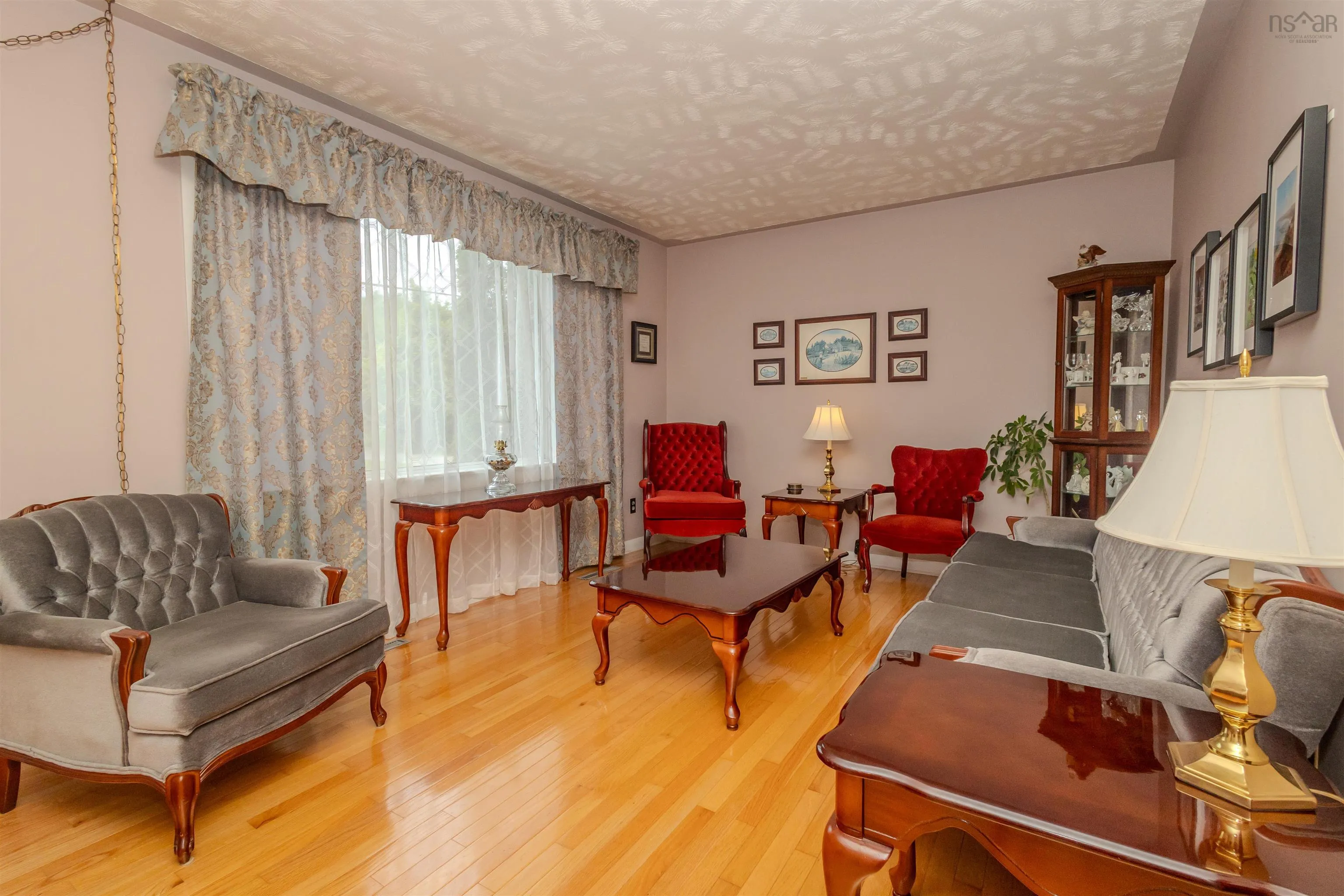 249 Lisgard Street, Sydney, NS B1P 2Z1, 3 Bedrooms Bedrooms, ,1 BathroomBathrooms,Residential,For Sale,Lisgard,202518429