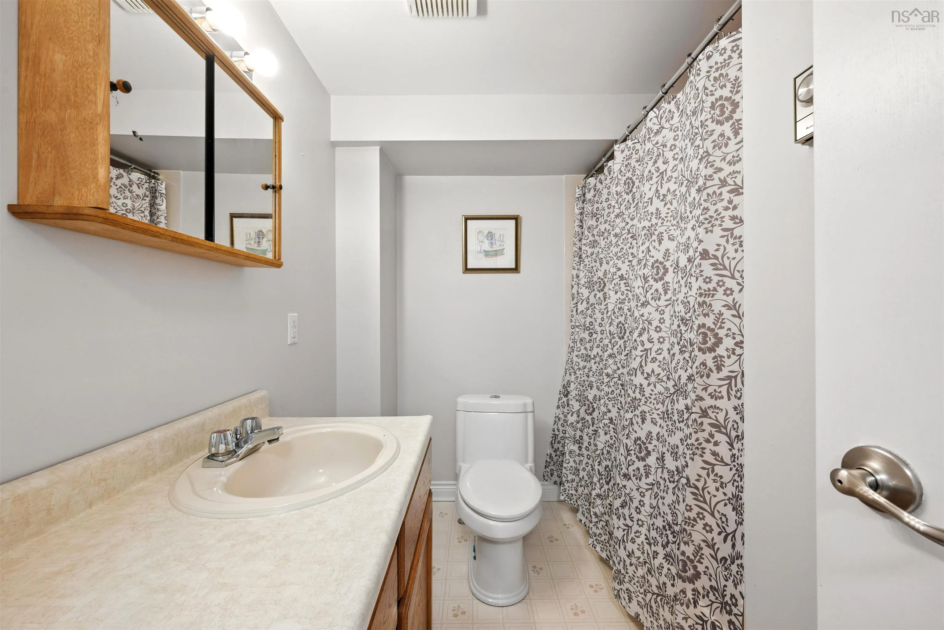 4 Marcs Way, Dartmouth, NS B2Y 4G1, 4 Bedrooms Bedrooms, ,4 BathroomsBathrooms,Residential,For Sale,Marcs,202516225