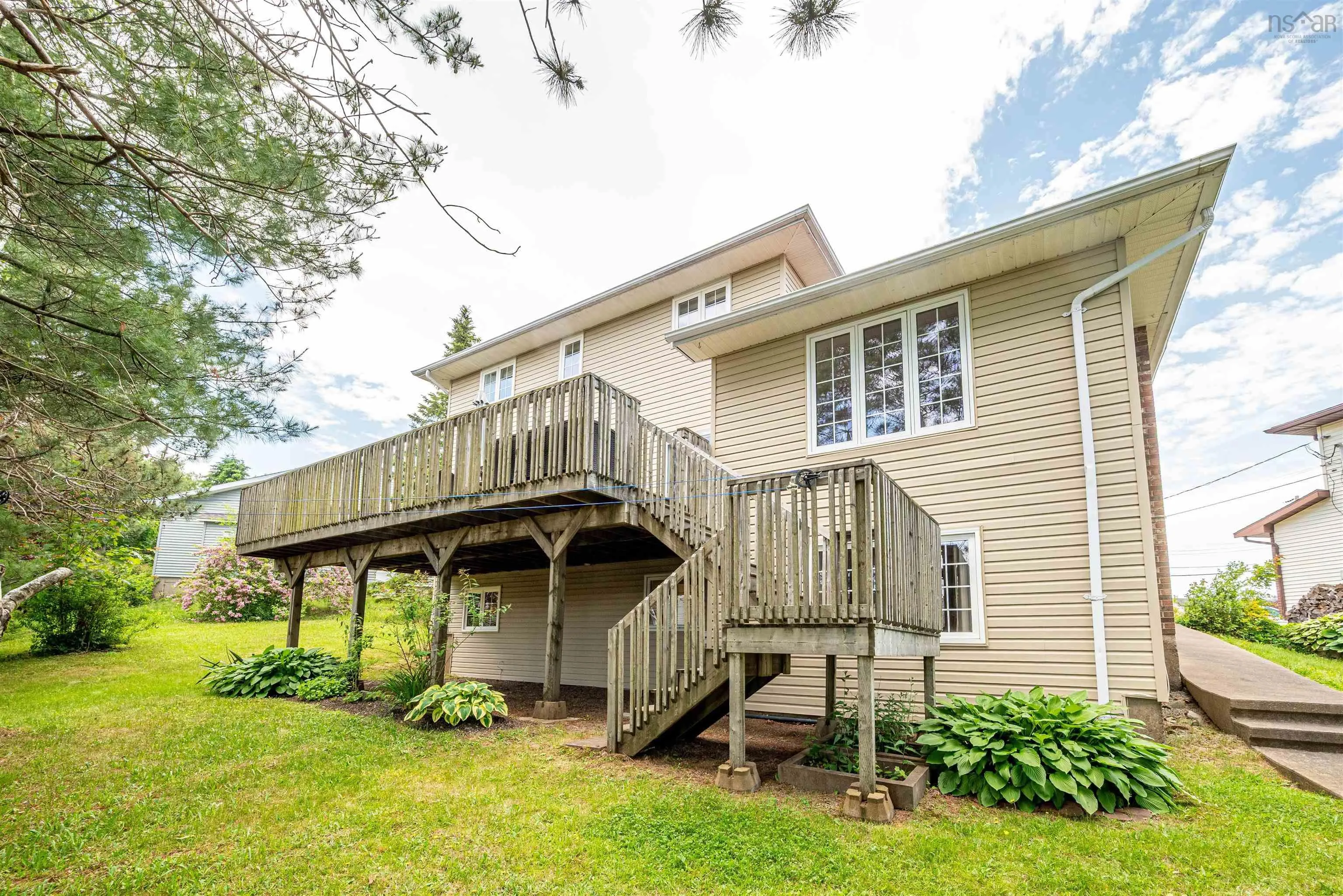 4 Marcs Way, Dartmouth, NS B2Y 4G1, 4 Bedrooms Bedrooms, ,4 BathroomsBathrooms,Residential,For Sale,Marcs,202516225