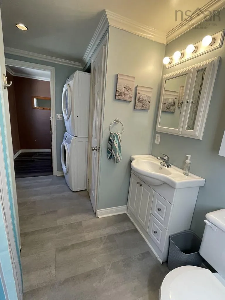 27 Cheticamp Back Road, Point Cross, NS B0E 1H0, 4 Bedrooms Bedrooms, ,2 BathroomsBathrooms,Residential,For Sale,Cheticamp Back,202519164